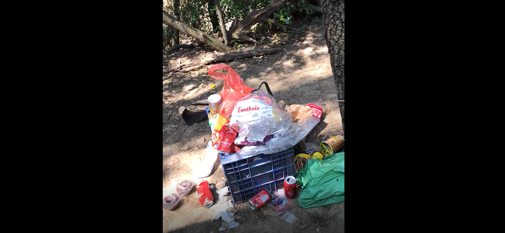 Fotodenúncia d'una veïna de Rubí