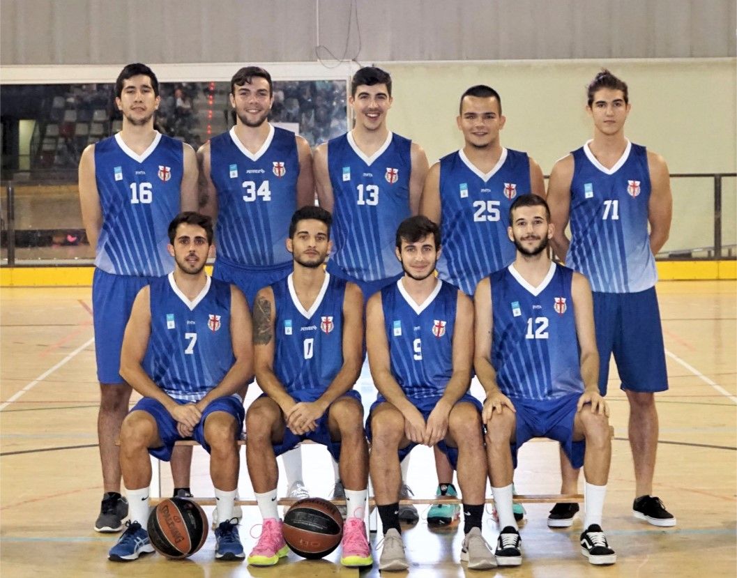 El CEB Sant Jordi masculí puja a Primera Catalana i el femení es manté a Segona. FOTO: CEB Sant Jordi El CEB Sant Jordi masculí puja a Primera Catalana i el femení es manté a Segona. FOTO: CEB Sant Jordi
