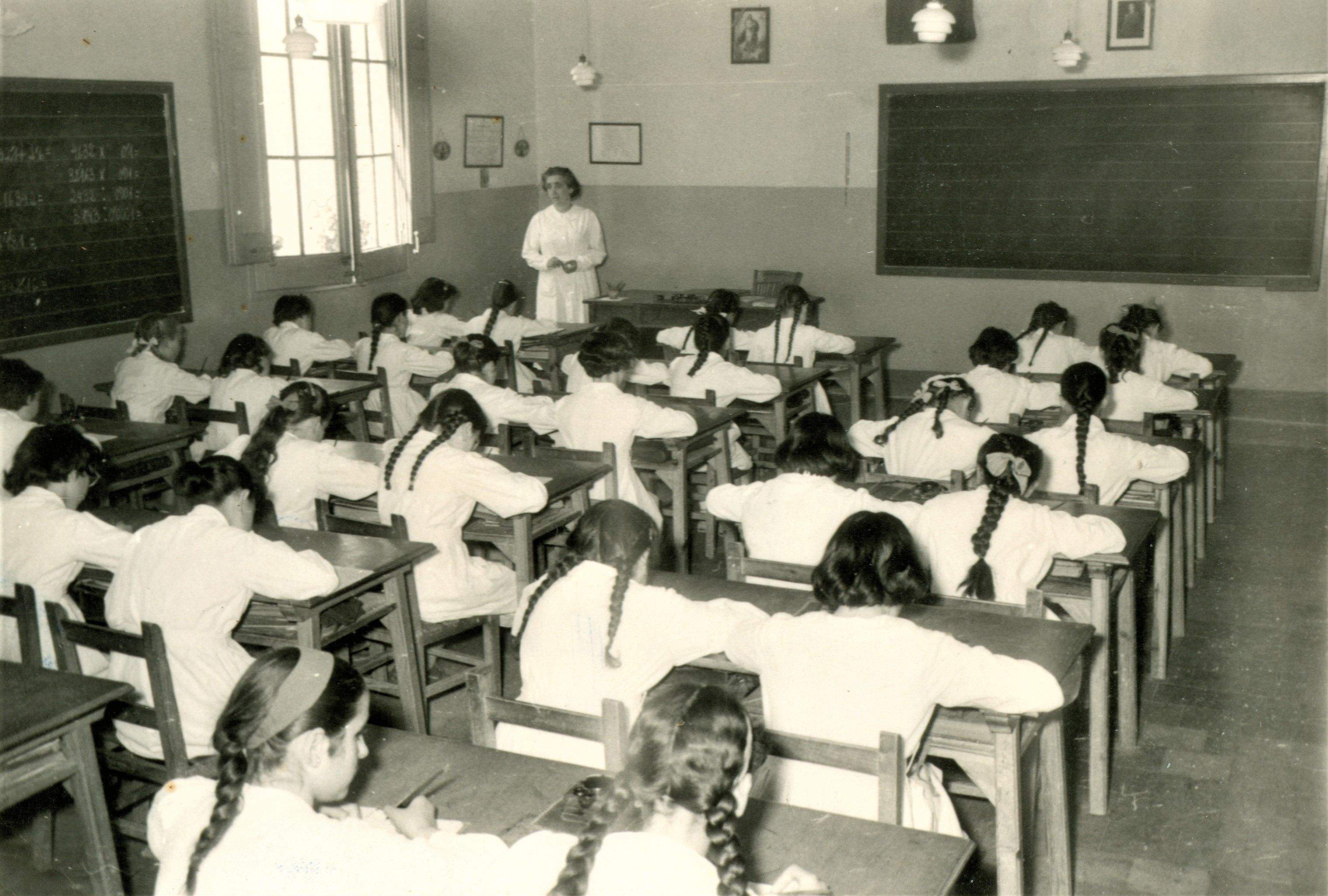 Una classe de nenes de l’Escola Montserrat. FOTO: Arxiu del centre escolar