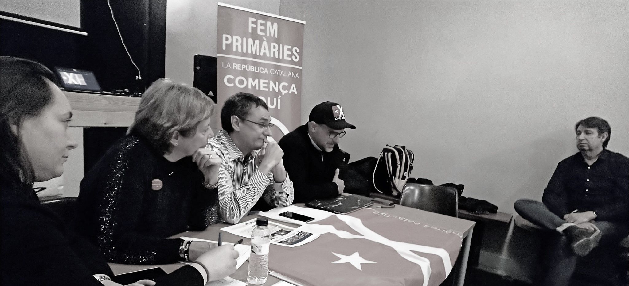 Membres de Primàries Catalunta Rubí durant una assemblea a inicis d'any. FONT: Web del partit 