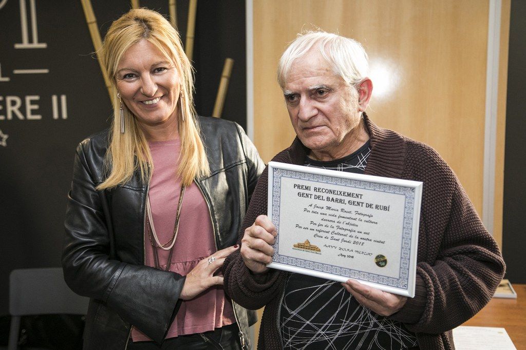 Josep Maria Roset Camps amb l'alcaldessa de la ciutat. Foto: Ajuntament de Rubí – Lali Puig