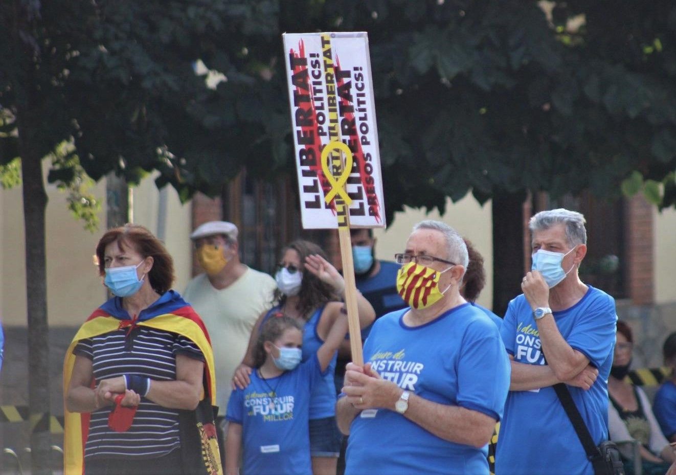 Concentració a la plaça Doctor Guardiet. FOTO: Andrea Martínez