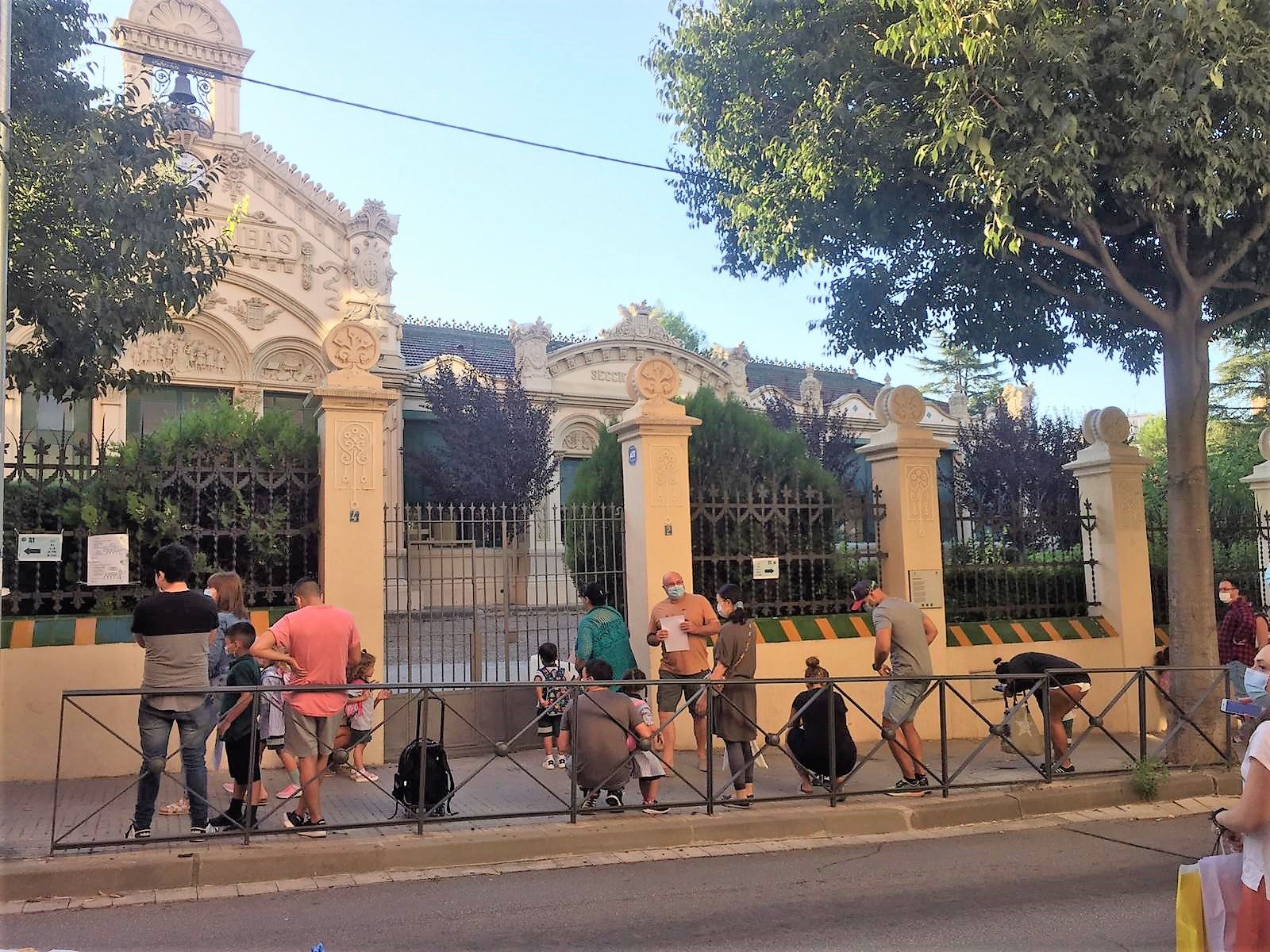 Imatge d'arxiu del primer dia del curs escolar a les Escoles Ribas. FOTO: Andrea Martínez