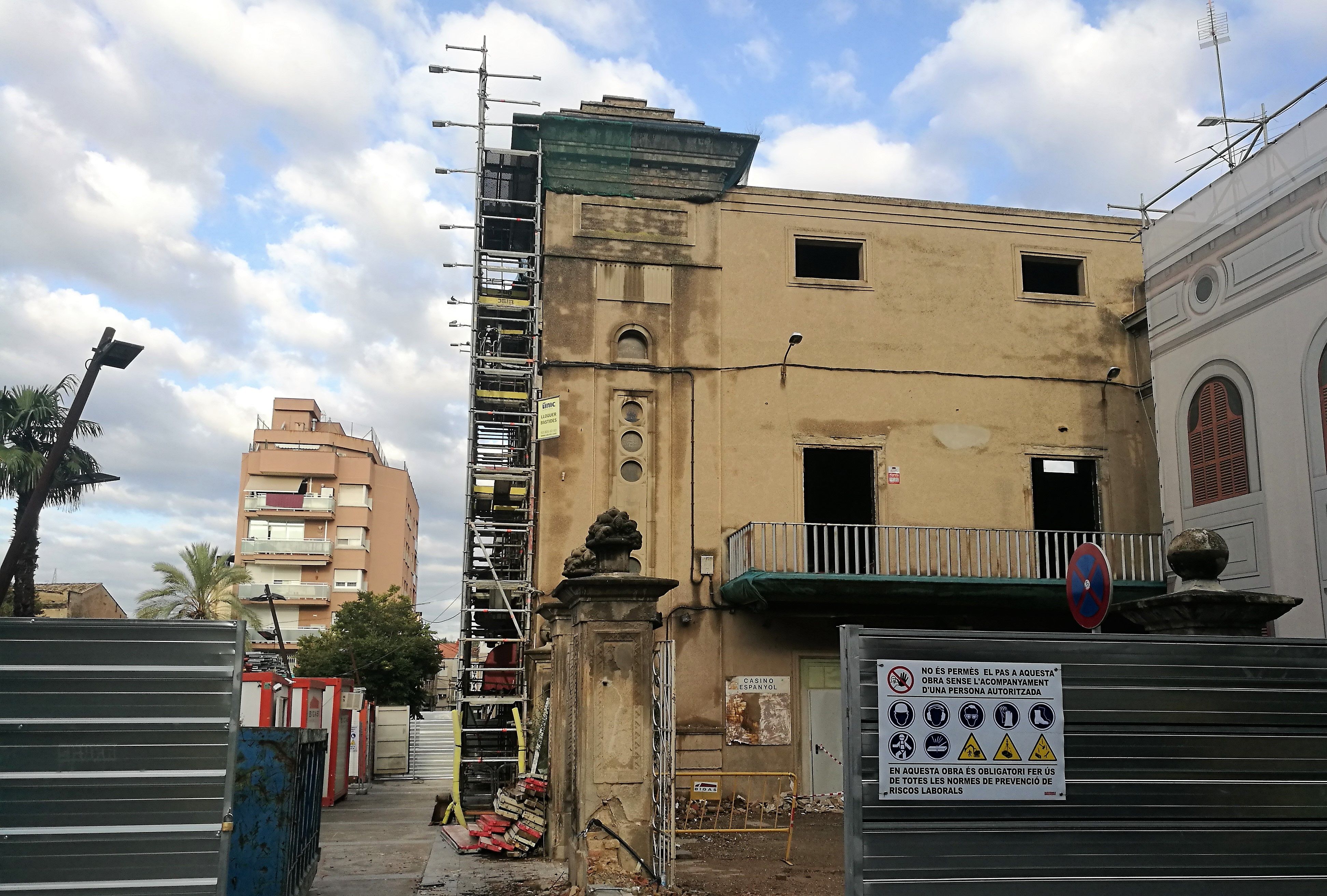 L'1 de juliol tall de trànsit al carrer Rafael Casanova