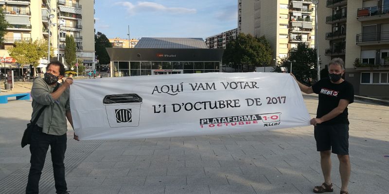 Actes simbòlics per commemorar el tercer aniversari del referèndum per la independència. FOTO: Redacció