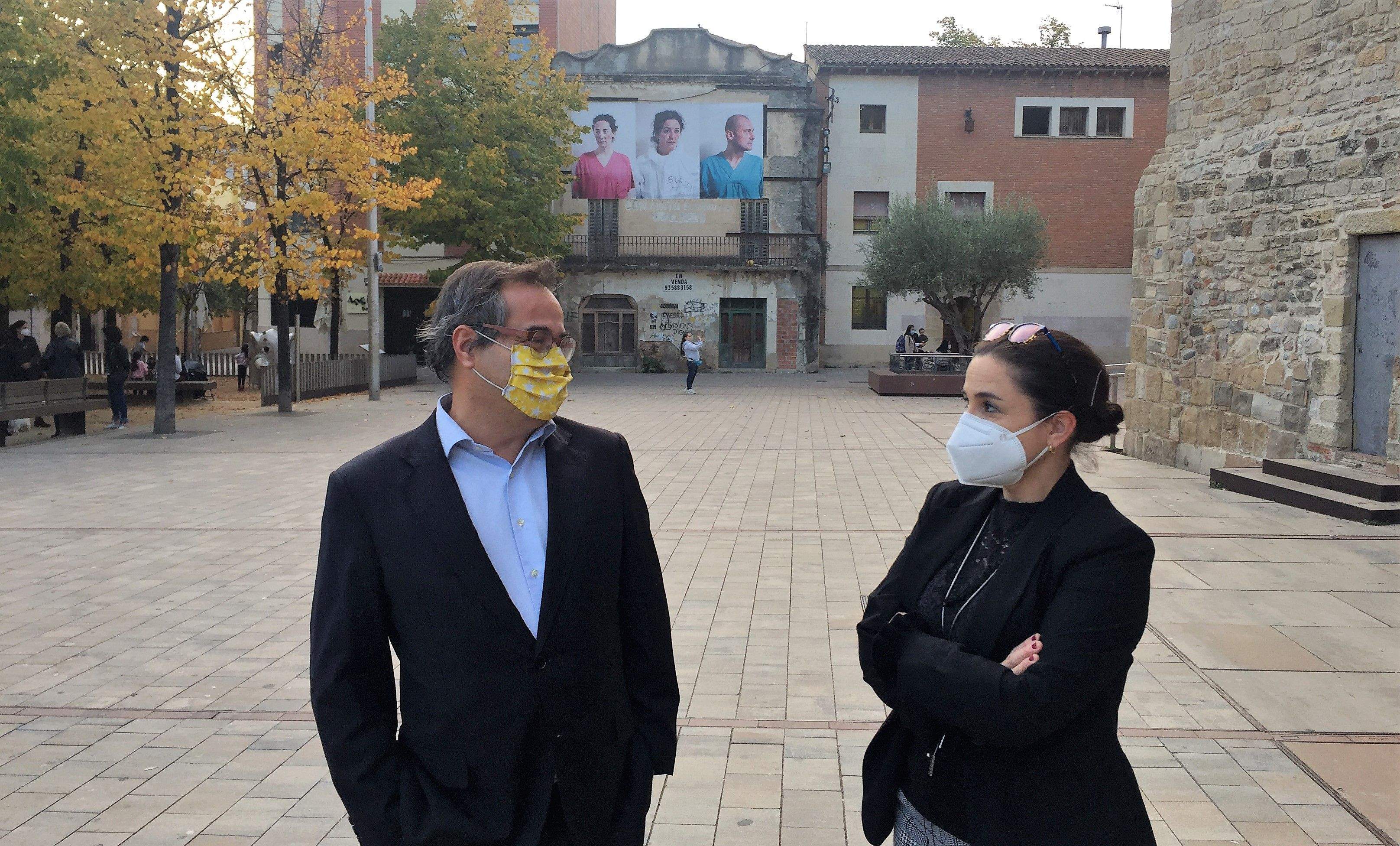 L'Àlex Benavente, amb l'Elisabet Armadàs, assegura que la desició del Suprem probablement podrà ser impugnada a la justícia europea. FOTO: Redacció