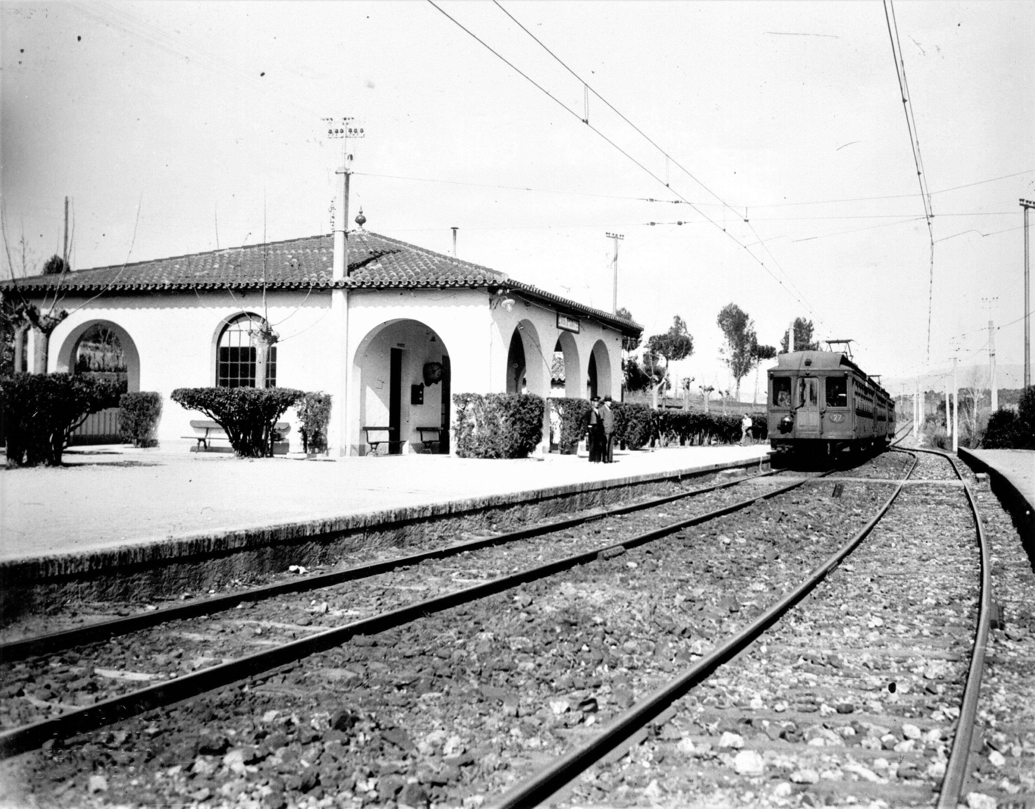 L'arribada del tren a Les Fonts. FOTO: Cedida L'arribada del tren a Les Fonts. FOTO: Cedida