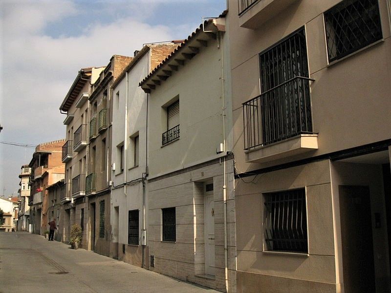 Carrer Sant Isidre. FONT: Viquipèdia