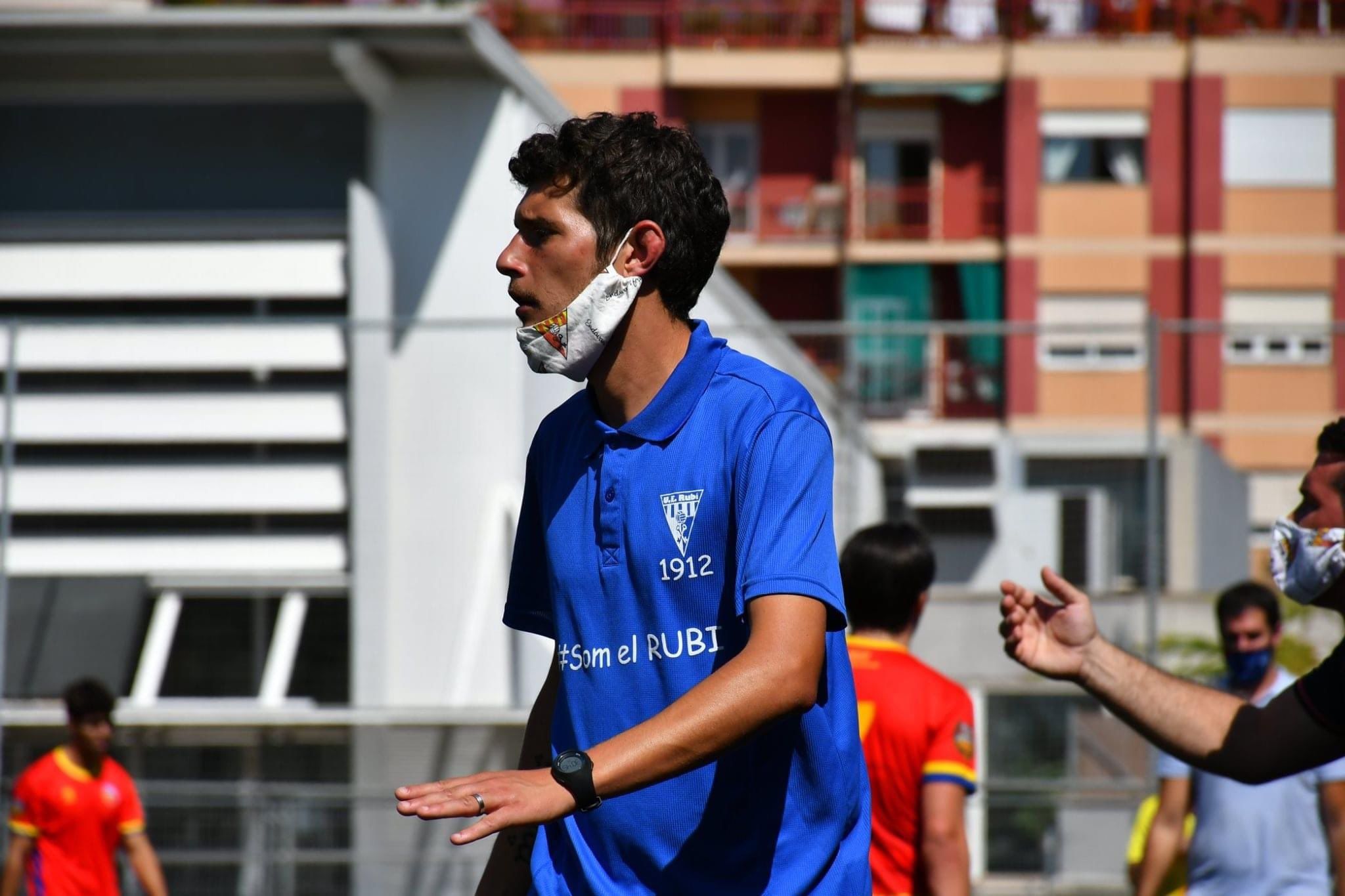 La UE Rubí anuncia l'acord amb l'Igualada per als serveis de Carlos López. FOTO: UE Rubí