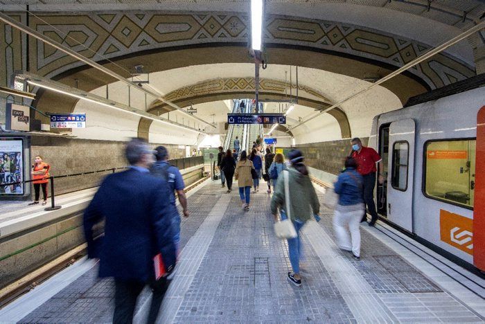 Provença, origen i final el dissabte nit i tot el diumenge, per obres als Ferrocarrils. FOTO: Cedida