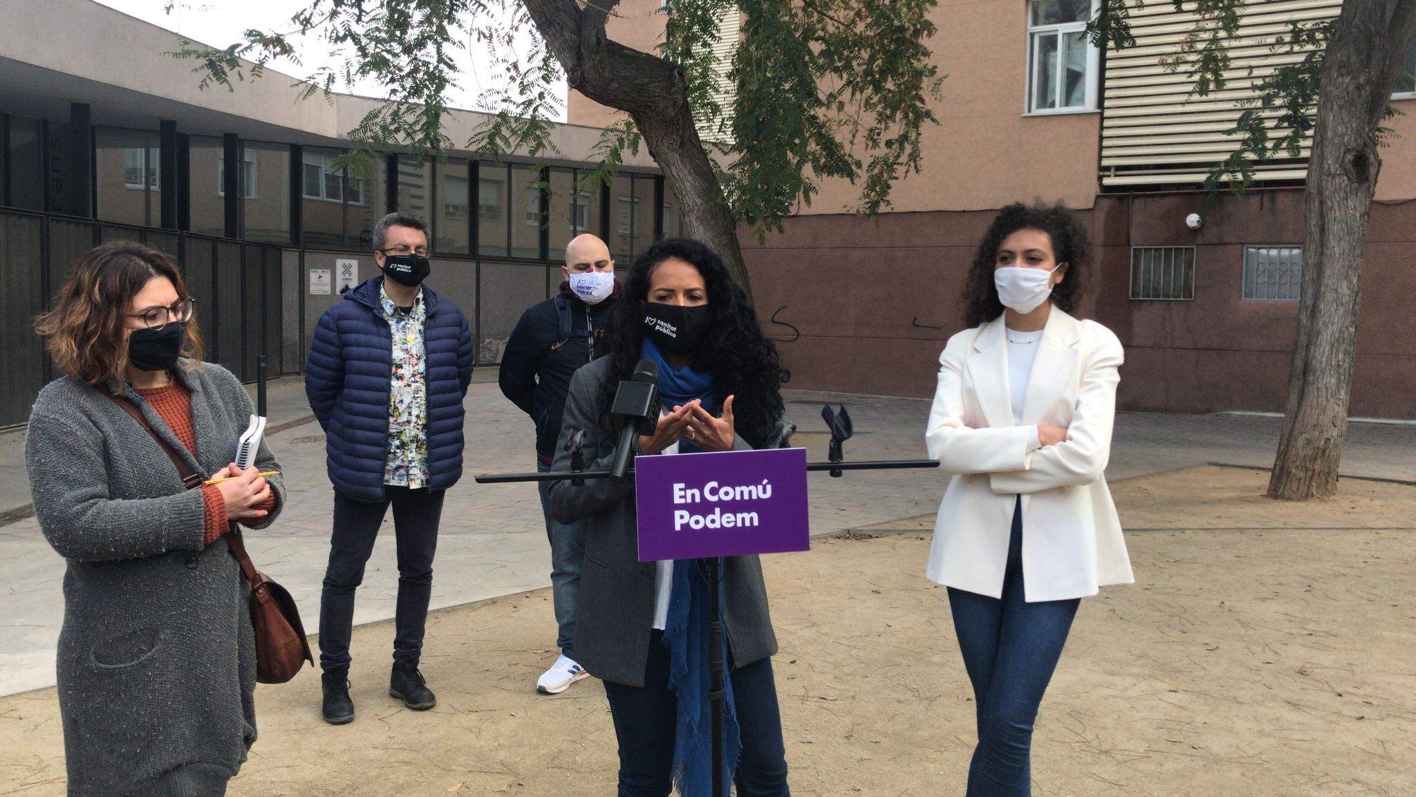 En Comú Podem Rubí visita el barri del Pinar i reivindica el dret a vot dels migrants. FOTO: Redacció