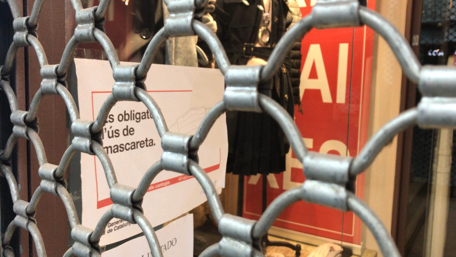 El comerç celebra l'ampliació de l'aforament de les botigues però demana ajudes. FOTO: Andrea Martínez