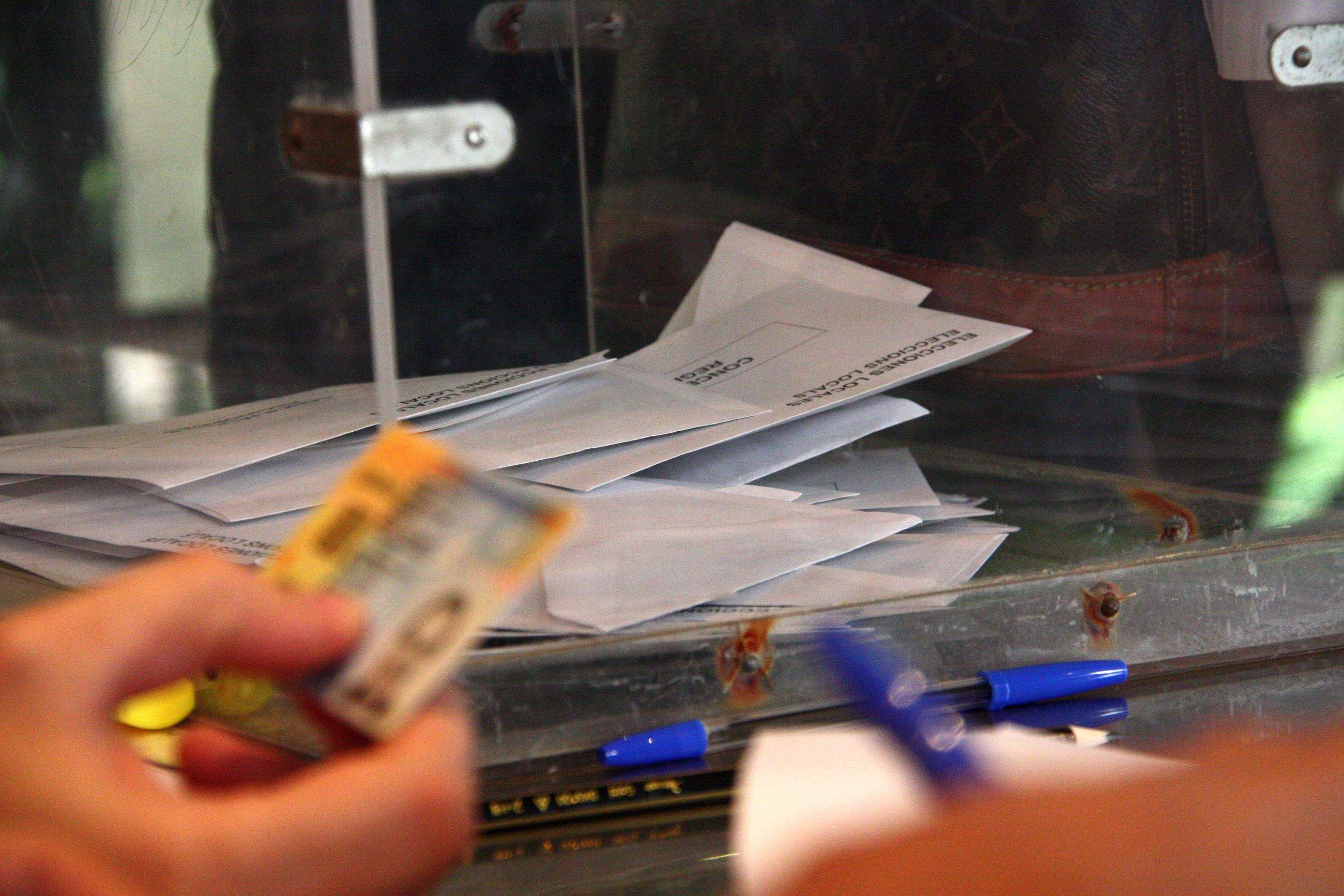 El Govern assegura que la probabilitat d'ajornar la publicació dels resultats electorals és "molt baixa". FOTO: ACN