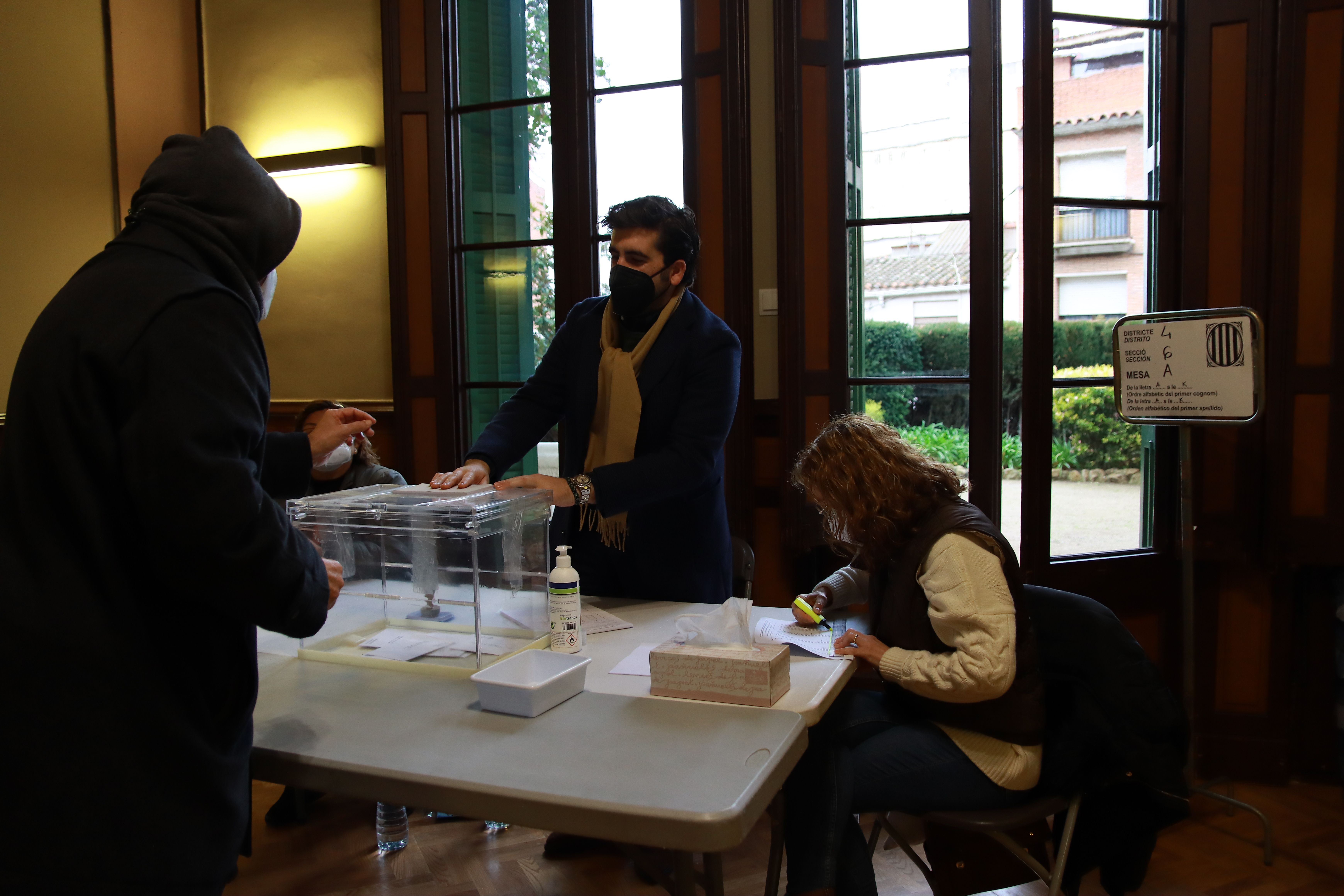 Eleccions del 14 de febrer a Rubí. FOTO: Josep Llamas