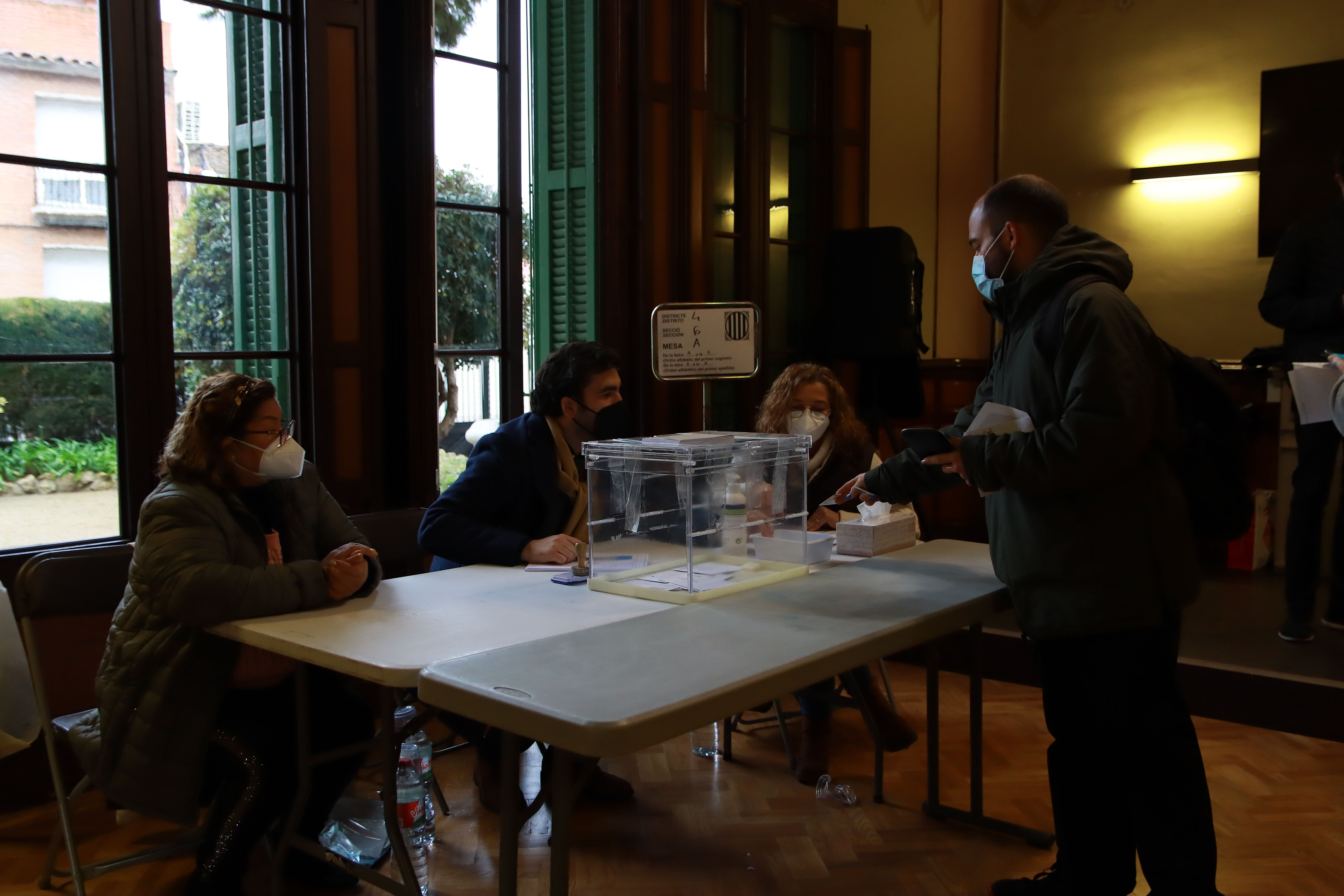 Eleccions del 14 de febrer a Rubí. FOTO: Josep Llamas