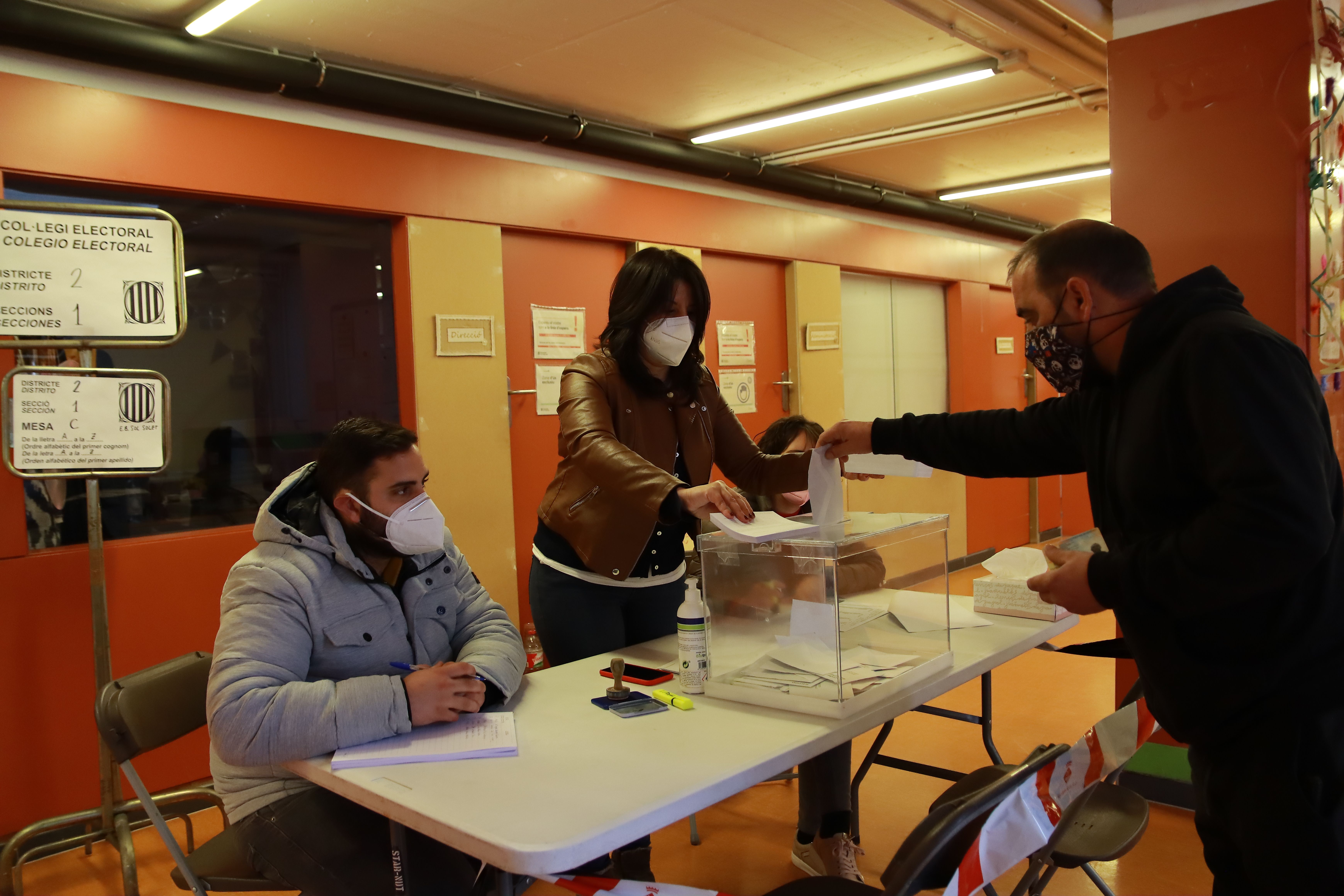Eleccions del 14 de febrer a Rubí. FOTO: Josep Llamas