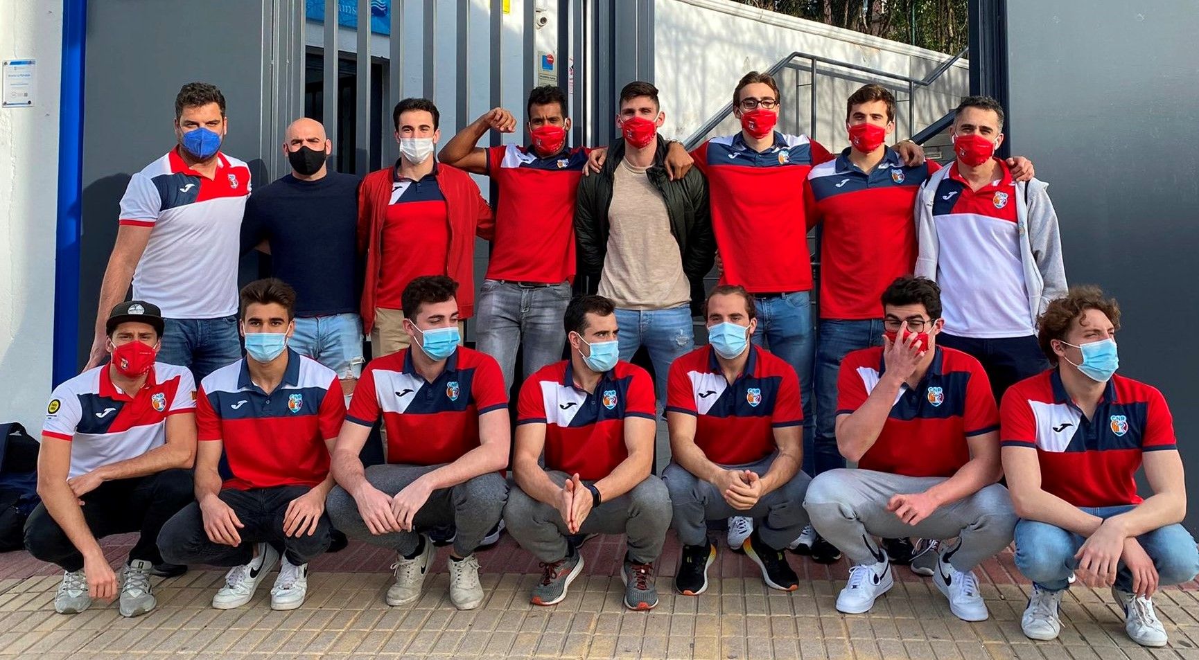 L'equip absolut masculí de waterpolo del CN Rubí es va desplaçar a Madrid I va guanyar al Colegio Brains i l'ARC Ciudad Lineal. FOTO: CN Rubí L'equip absolut masculí de waterpolo del CN Rubí es va desplaçar a Madrid I va guanyar al Colegio Brains i l'ARC Ciudad Lineal. FOTO: CN Rubí