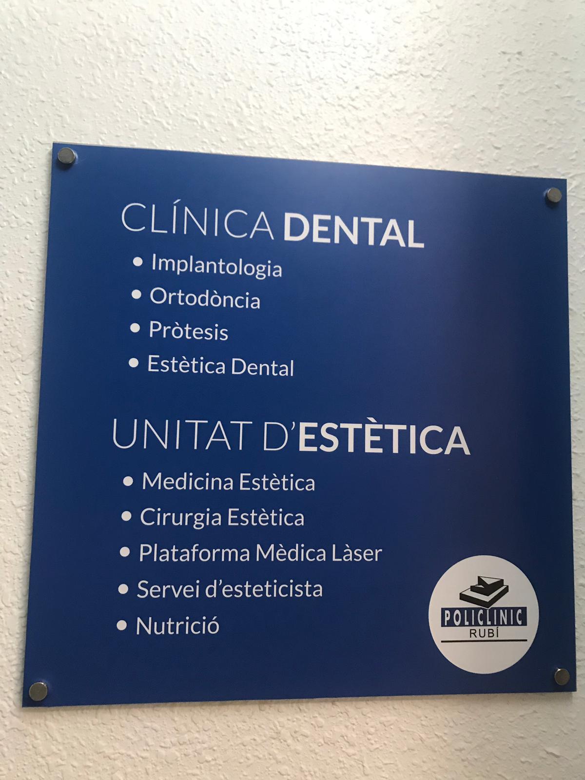 Directori de serveis de la clínica dental de Policlínic Rubí. FOTO: Cedida