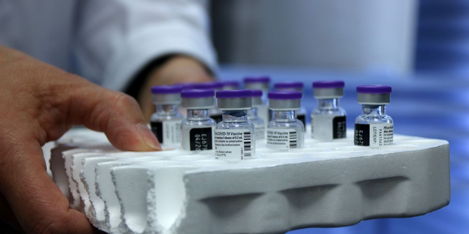 Vergés diu que els catalans d'entre 50 i 59 anys es començaran a vacunar aquest mes. FOTO: ACN