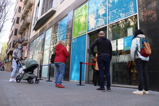 Una Oficina del Treball de Catalunya. FOTO: Aina Martí /ACN