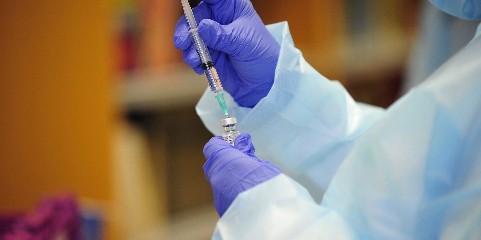 El 90% de les persones de 80 anys o més ja té la primera dosi contra la covid-19. FOTO: ICS El 90% de les persones de 80 anys o més ja té la primera dosi contra la covid-19. FOTO: ICS