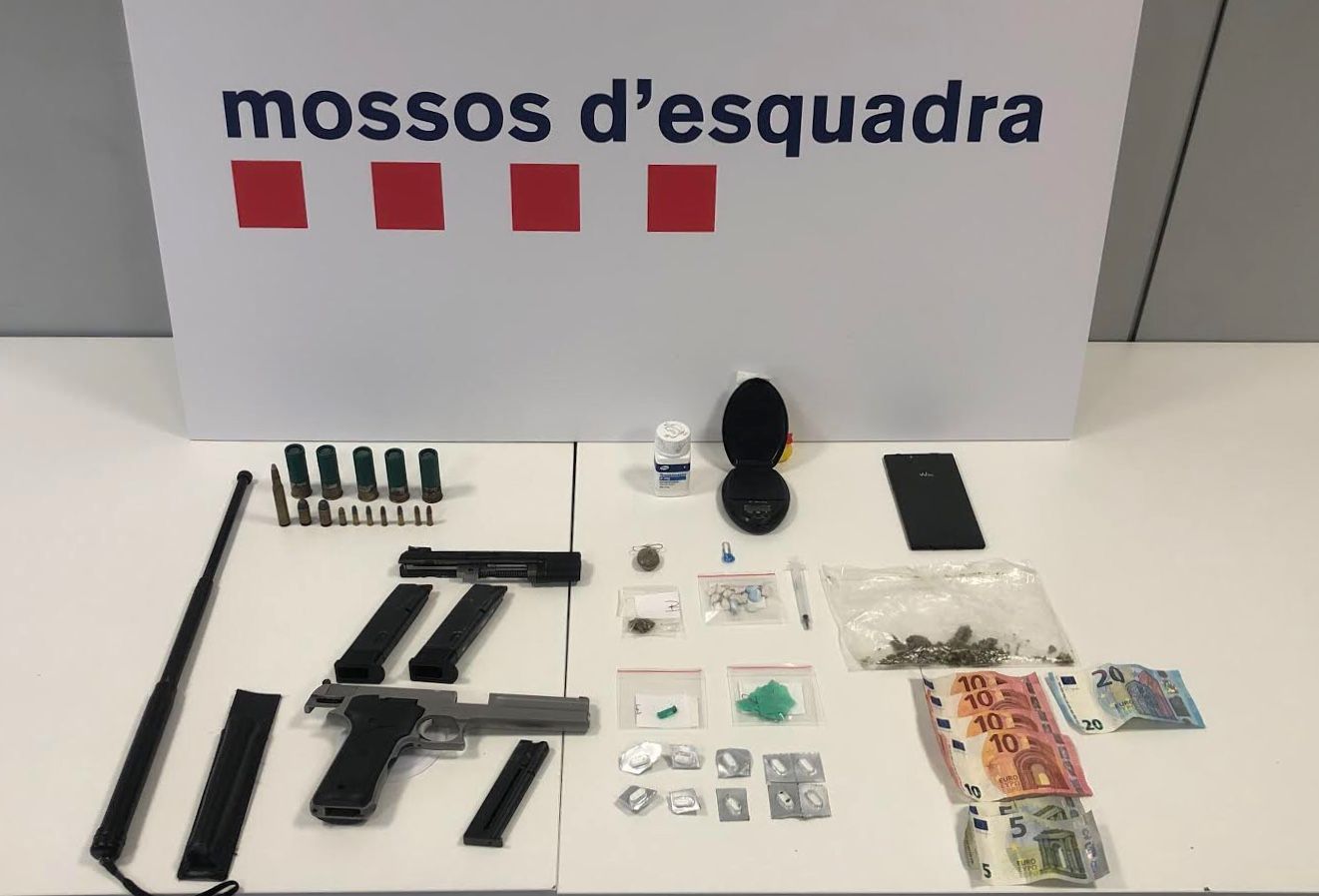Desmantellat un punt de venda de cocaïna a Rubí Desmantellat un punt de venda de cocaïna a Rubí