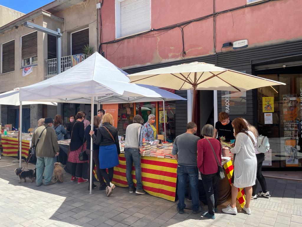 Parada de llibres del Racó del Llibre. FOTO: N. Hueso