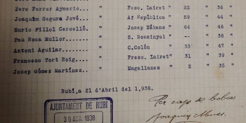 Document signat per l'Ajuntament de Rubí en el 1938 amb la relació de Bombers de la ciutat. FOTO: Twitter de Bombers en guerra Document signat per l'Ajuntament de Rubí en el 1938 amb la relació de Bombers de la ciutat. FOTO: Twitter de Bombers en guerra
