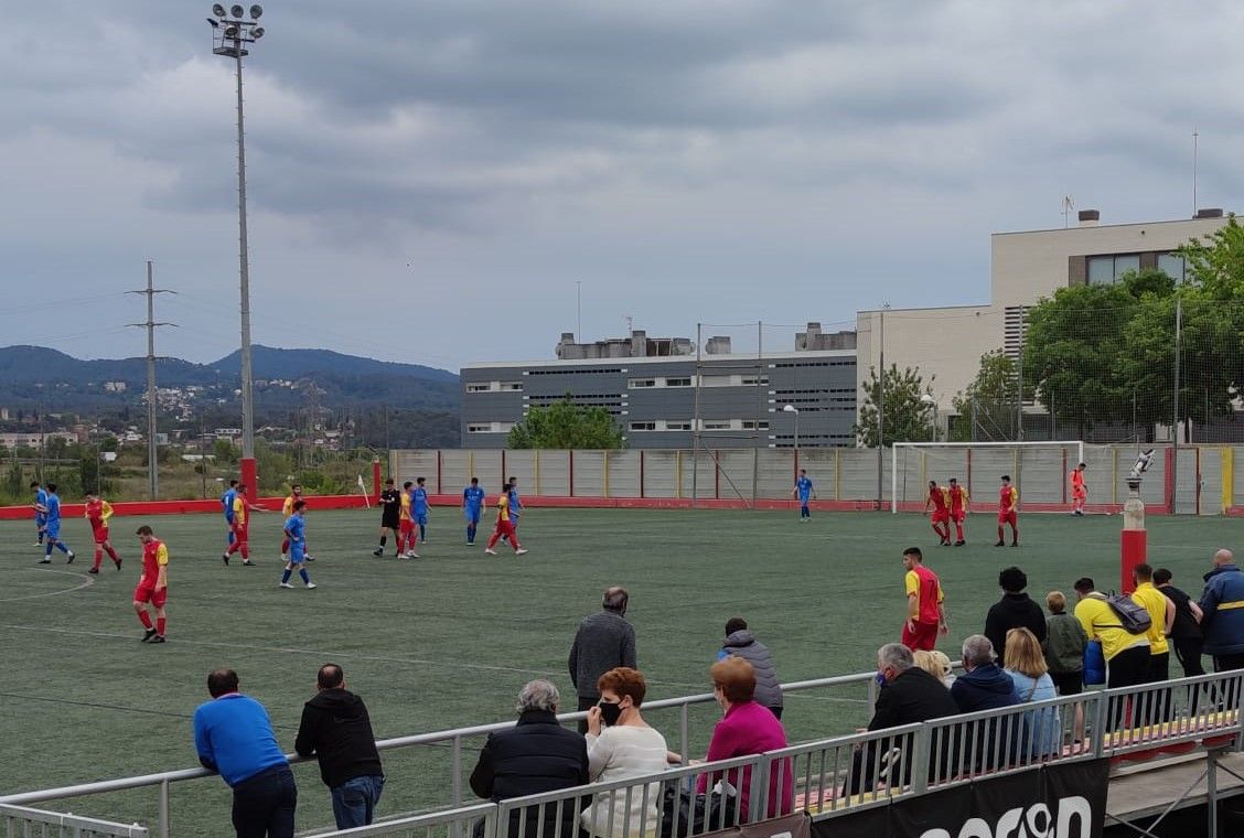 El Veinti cau a casa davant el Papiol (1-3). FOTO: Cedida