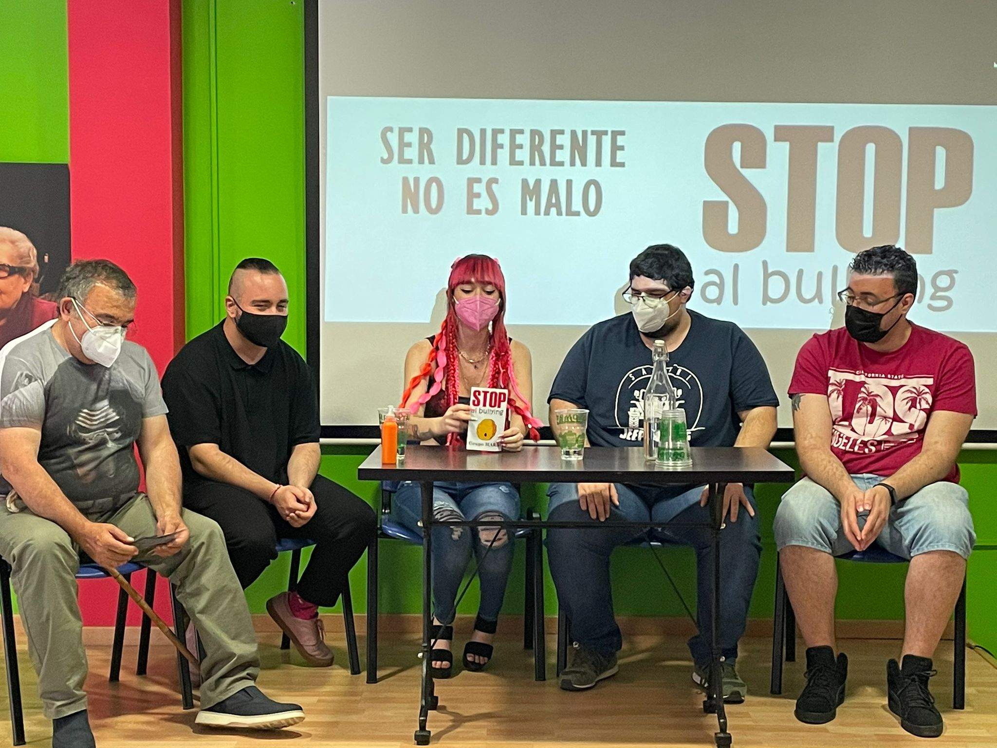 El 'Grupo MARA' agafa el relleu d'AlanMón en la lluita contra el bullying a Rubí. FOTO: AMM