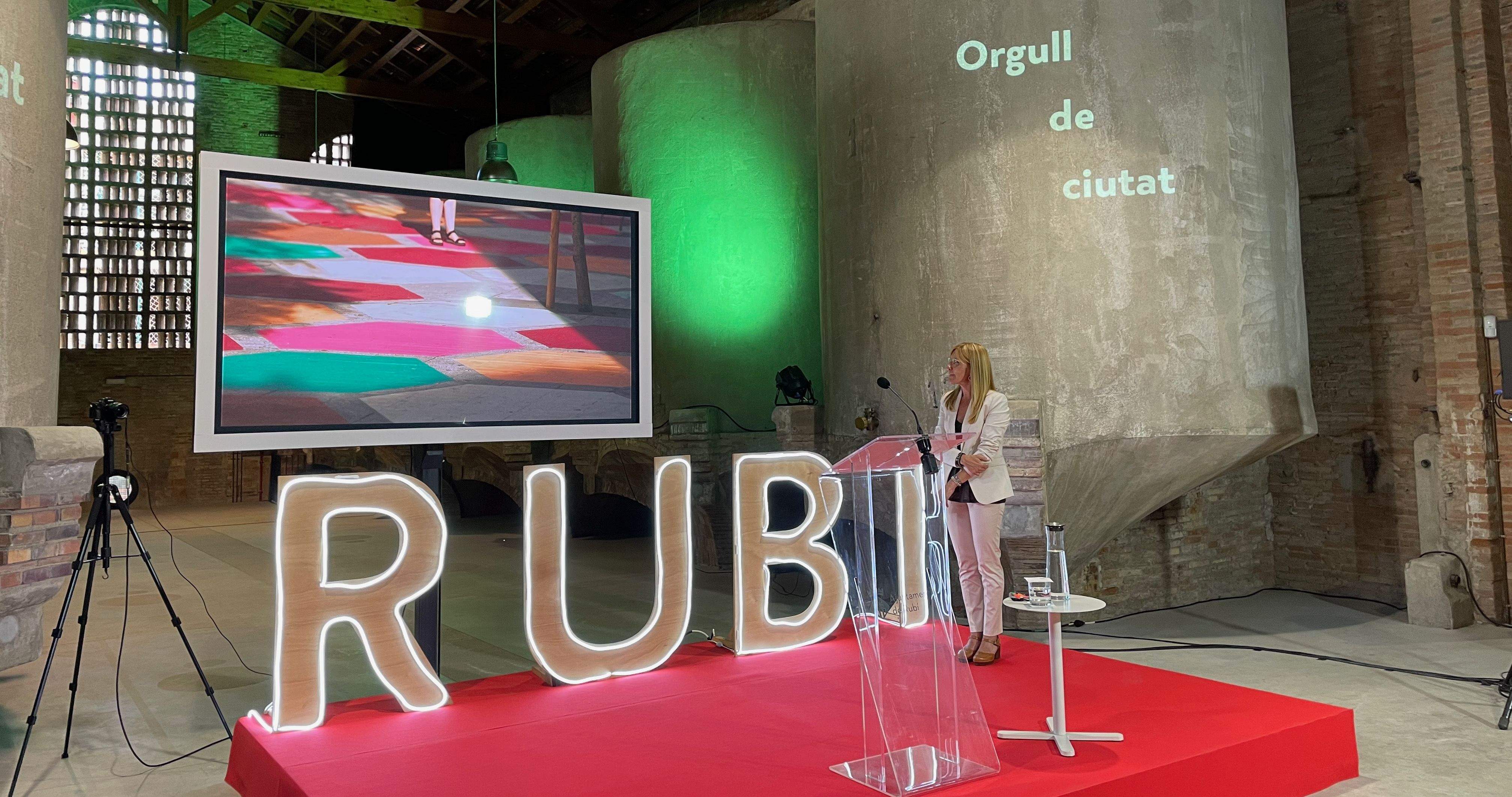 L’alcaldessa de Rubí ha fet balanç dels dos anys de mandat. FOTO: NHS