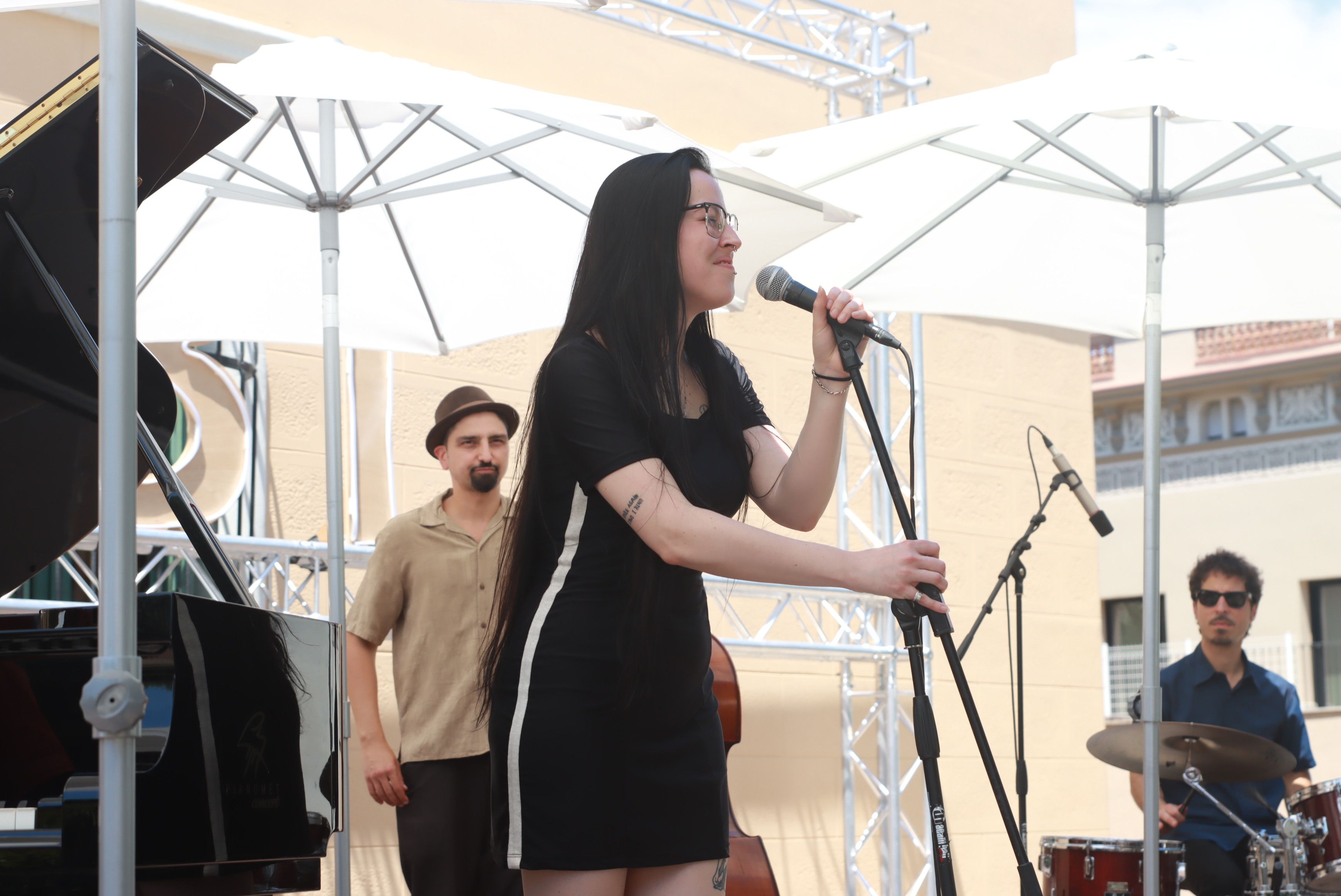 Actuacions musicals als jardins de l'Ateneu per Festa Major. FOTO: Josep Llamas