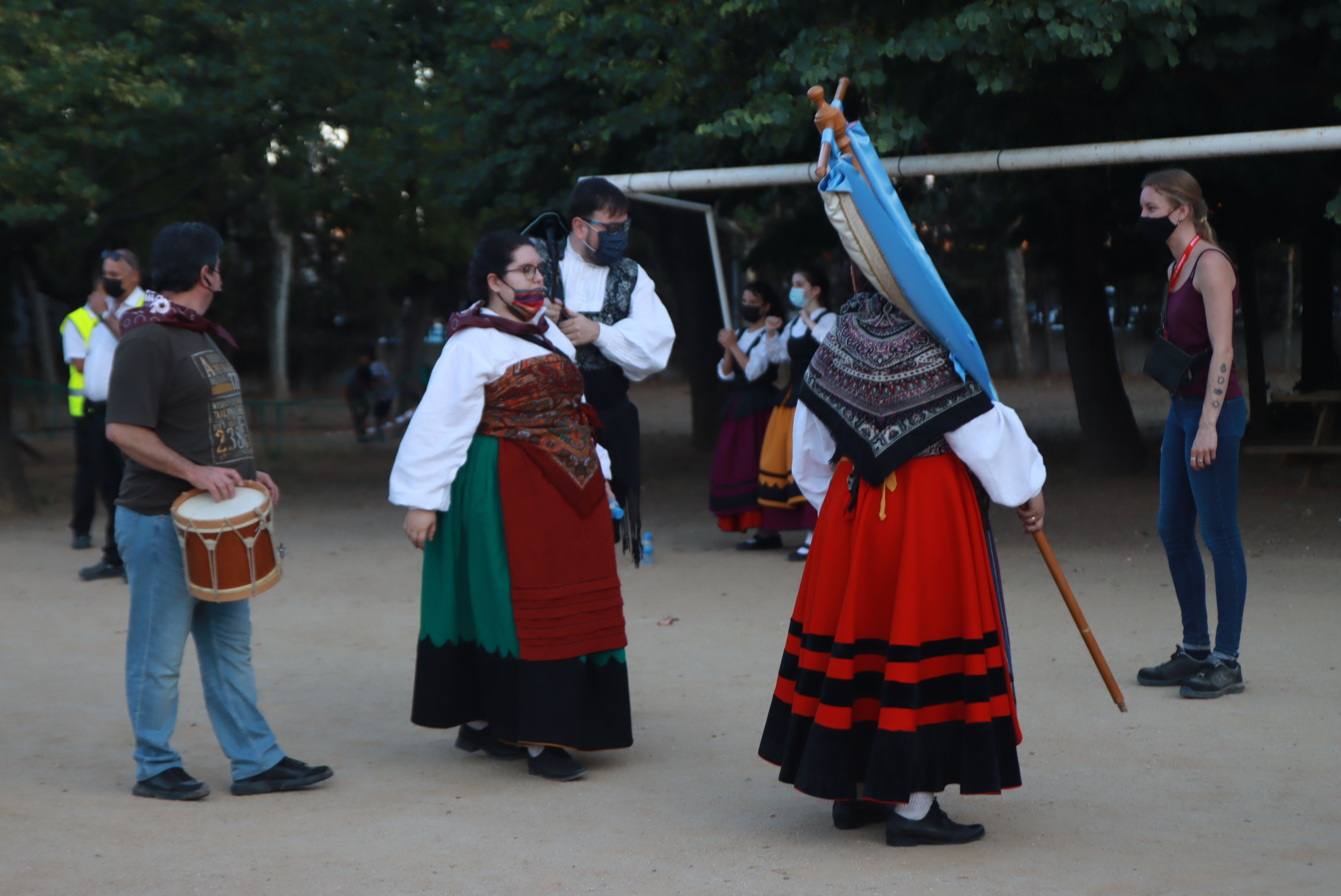 Mostra de músiques i danses tradicionals gallegues per Festa Major. FOTO: Josep Llamas 