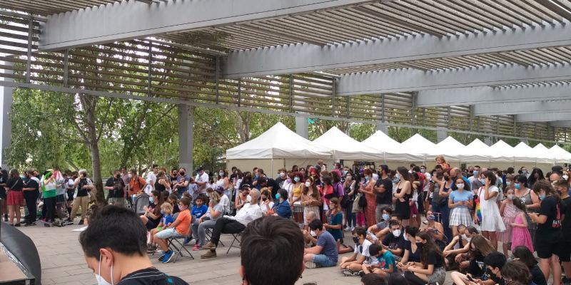 Rubí viu la primera edició del Saló del Còmic i el Manga a la Rambla del Ferrocarril Rubí viu la primera edició del Saló del Còmic i el Manga a la Rambla del Ferrocarril
