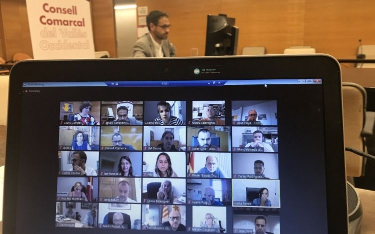 Reunió del Consell d’Alcaldies del Vallès Occidental davant la situació actual de la pandèmia a Catalunya. FOTO: Cedida