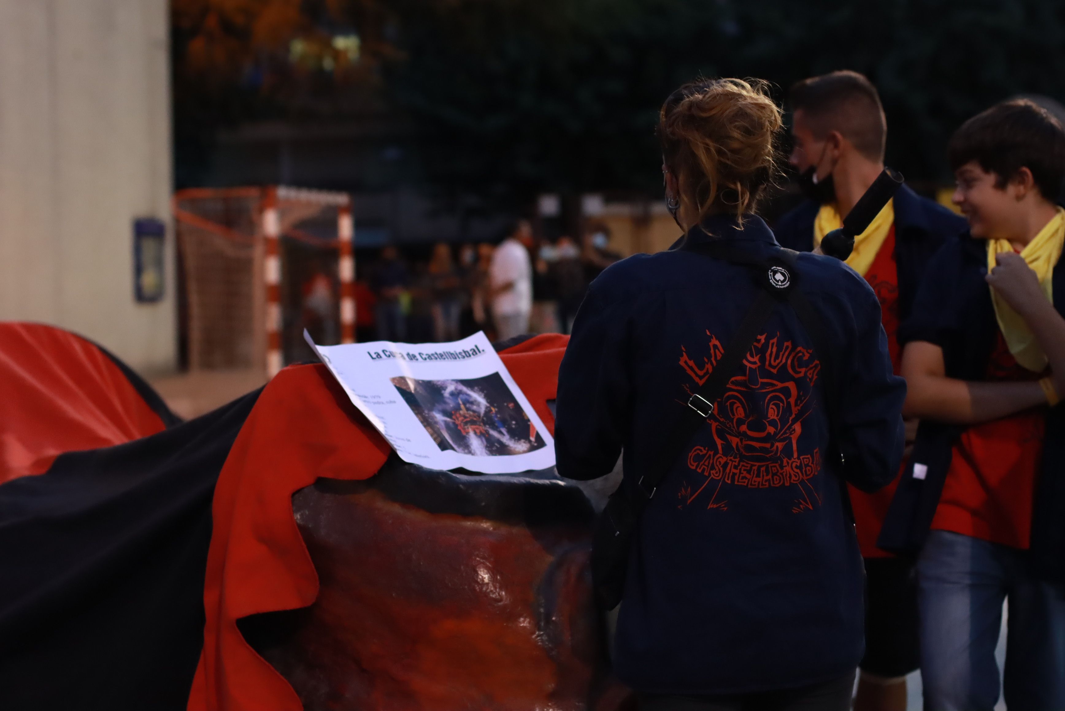 Les bèsties de foc i les colles de diables de Rubí donen el tret de sortida a la Festa Major Petita de Sant Roc. FOTO: Josep Llamas