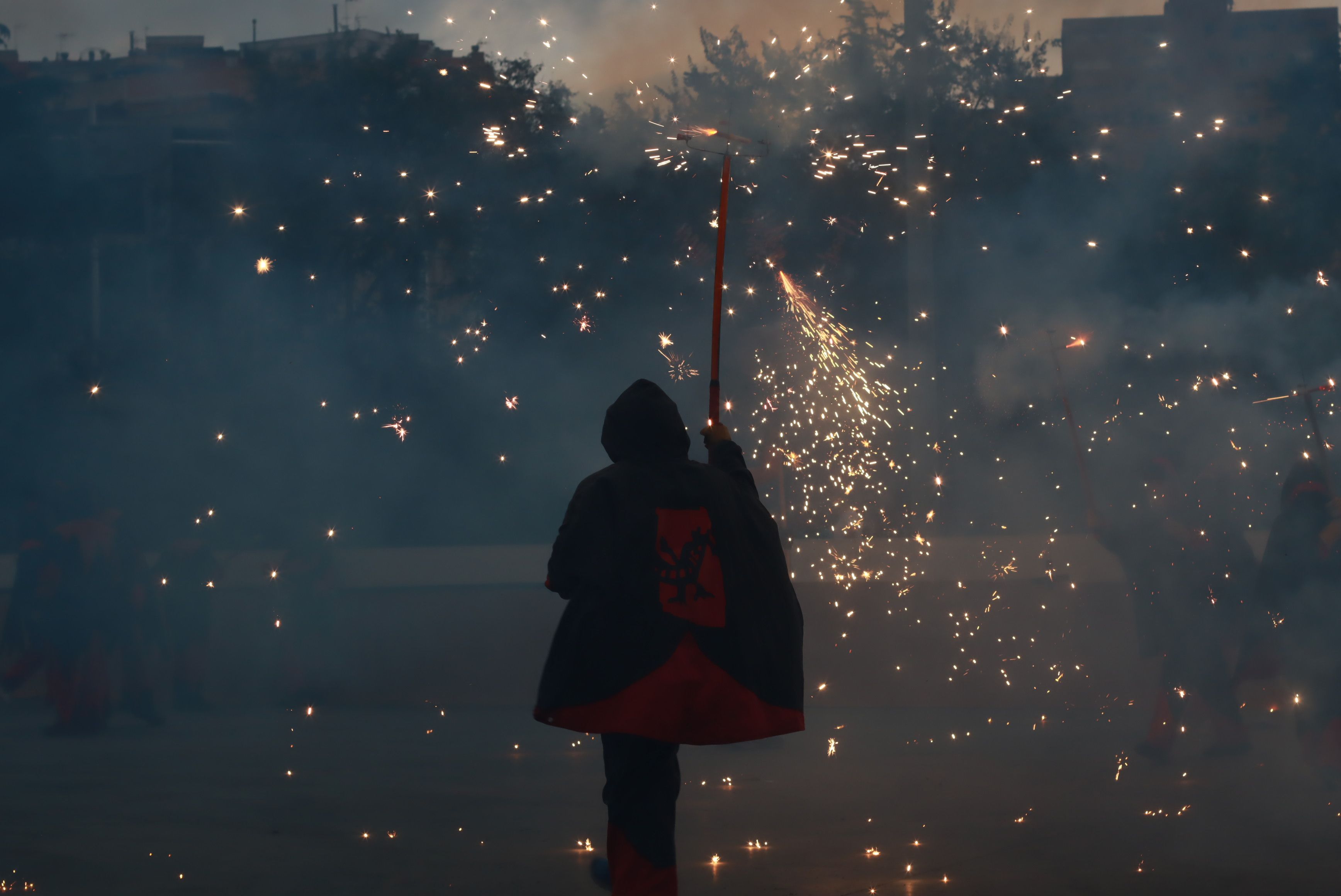 Moment del raval infantil amb la Colla de Diables de la Riera, la Colla de Diables Rubeo Diablorum i la Colla de Diables de Rubí. FOTO: Josep Llamas