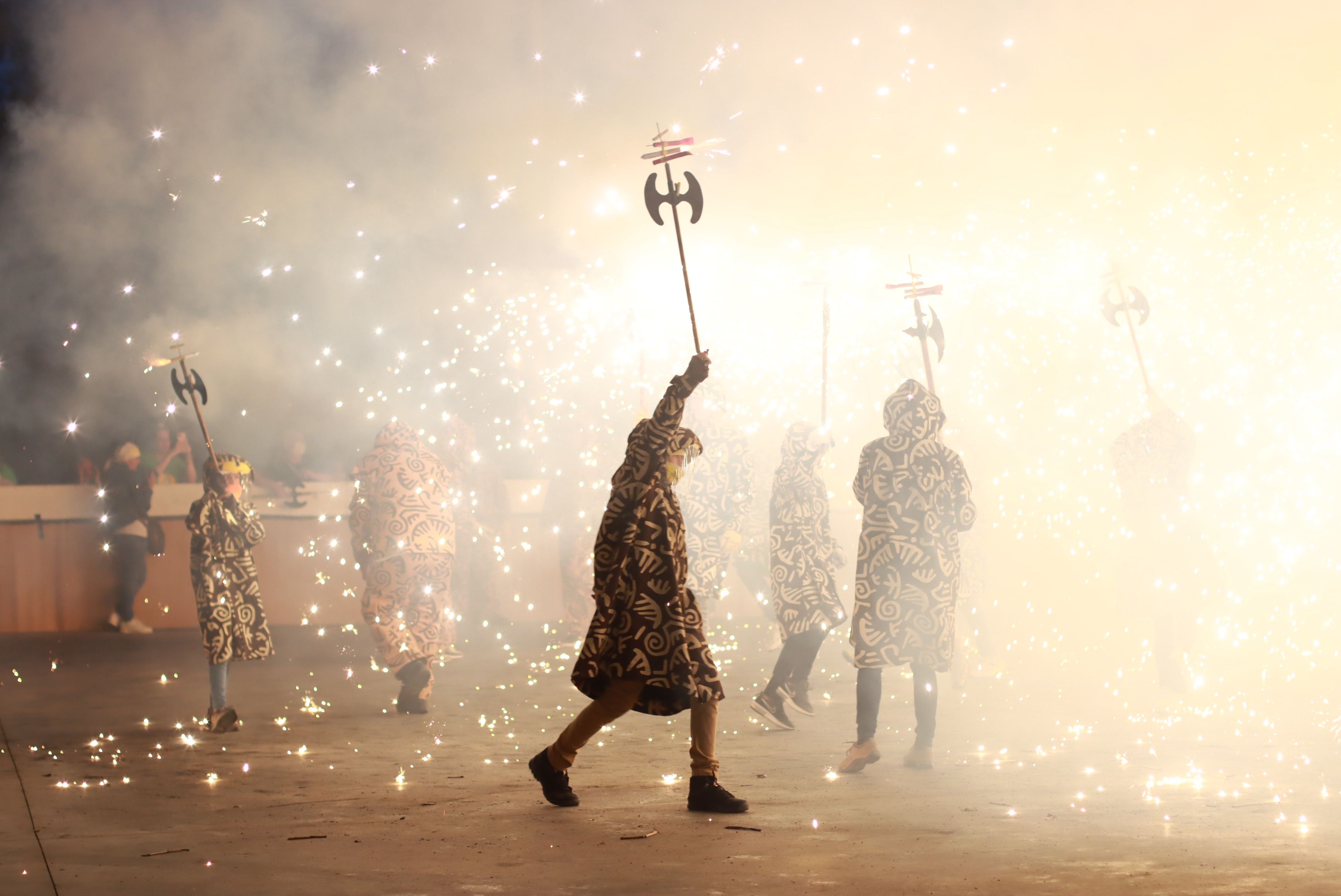 Moment del raval infantil amb la Colla de Diables de la Riera, la Colla de Diables Rubeo Diablorum i la Colla de Diables de Rubí. FOTO: Josep Llamas