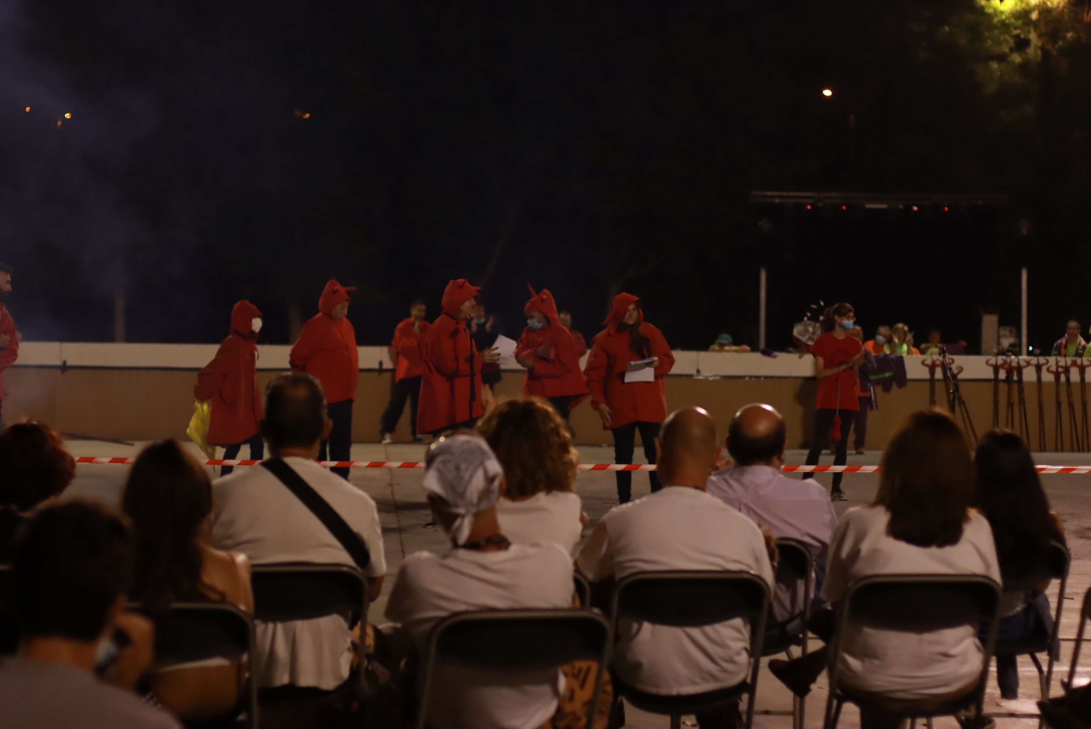 Versots amb la Colla de Diables de la Riera, la Colla de Diables Rubeo Diablorum i la Colla de Diables de Rubí. FOTO: Josep Llamas