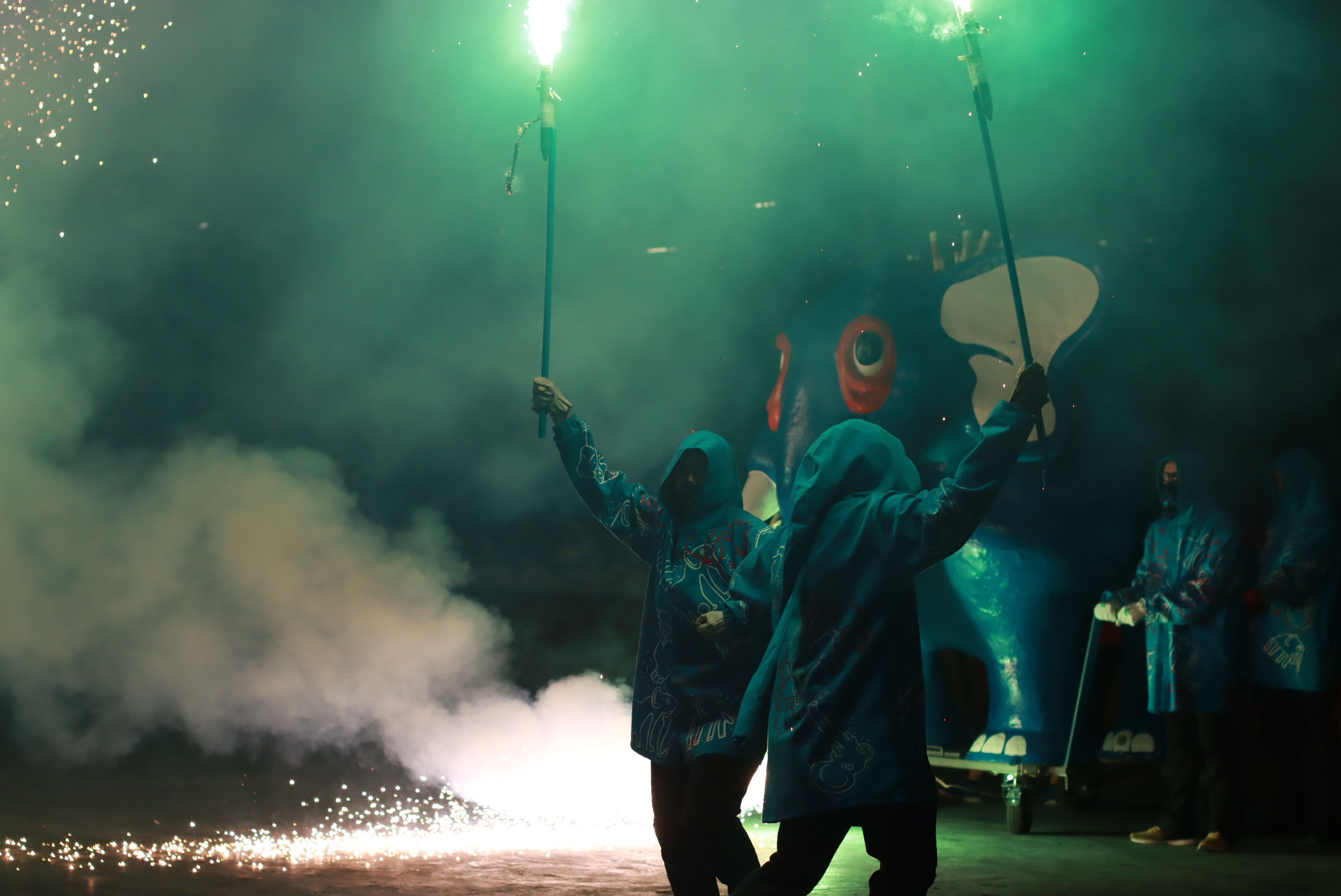 El Bòjum participa com a Bèstia de Foc al raval gran de foc de la Festa Major Petita de Sant Roc. FOTO: Josep Llamas