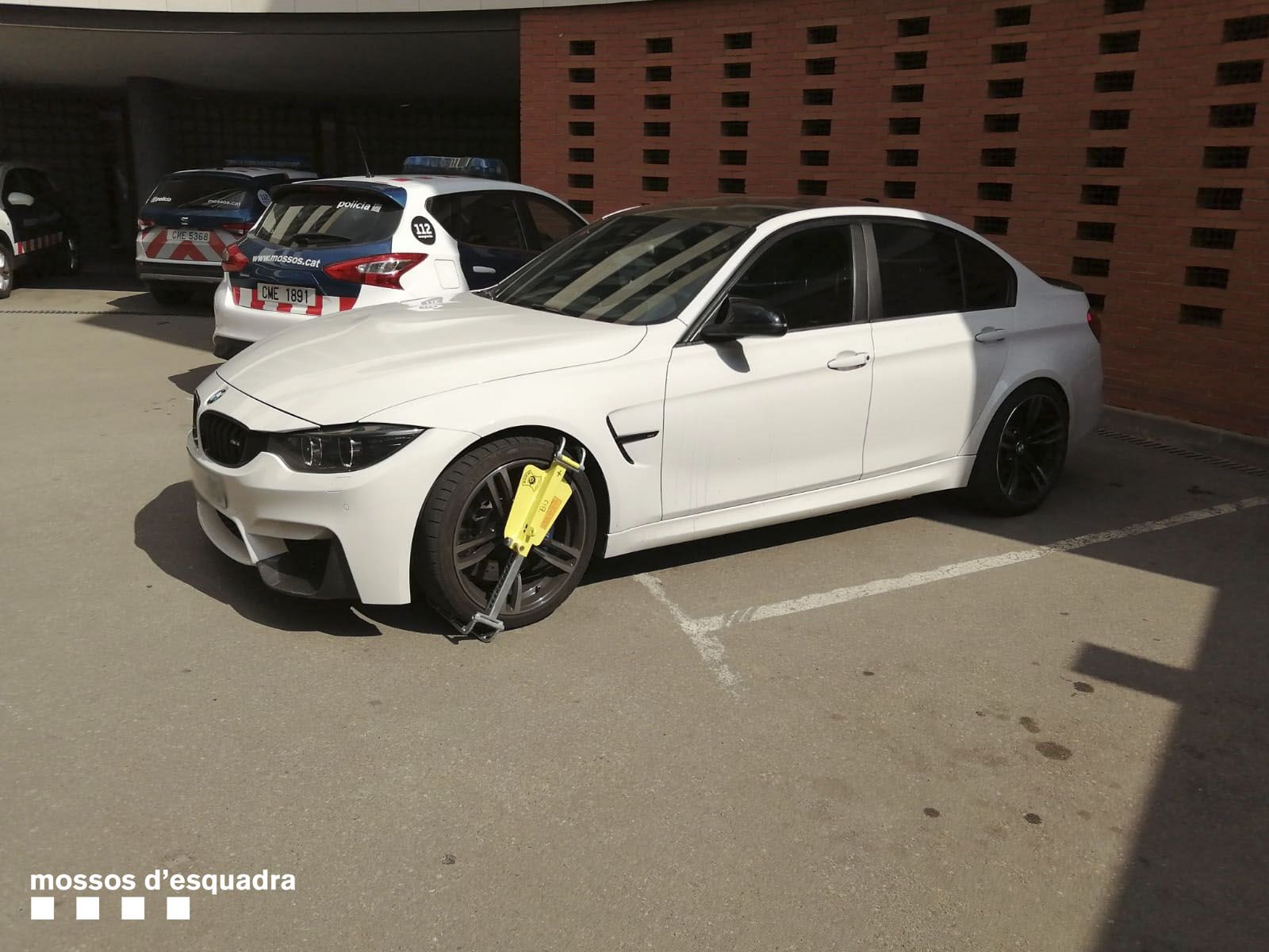 Denunciats tres conductors que van participar a la concentració multitudinària de Rubí