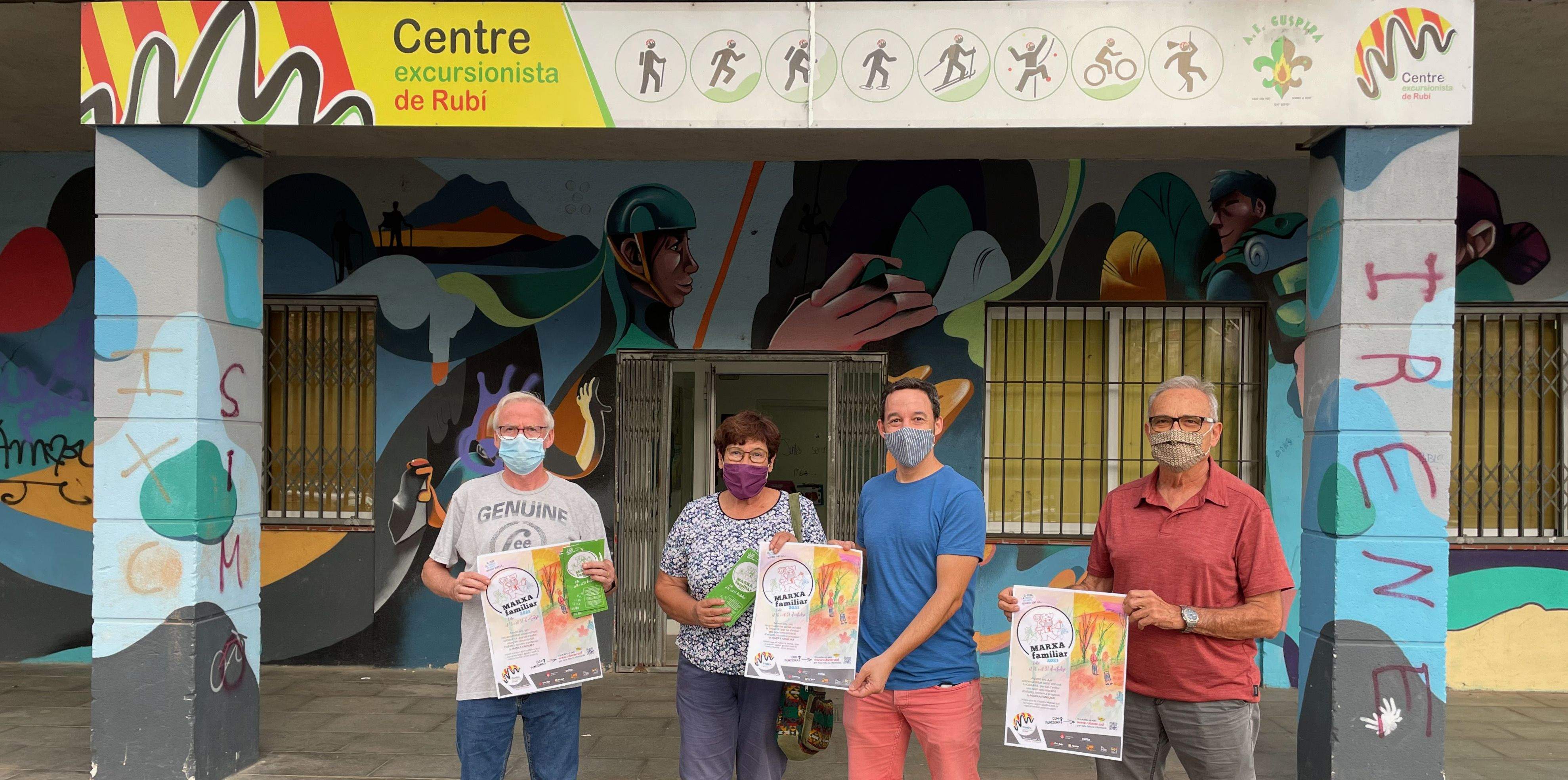 Torna la marxa familiar de Rubí en grups reduïtsTorna la marxa familiar de Rubí en grups reduïts