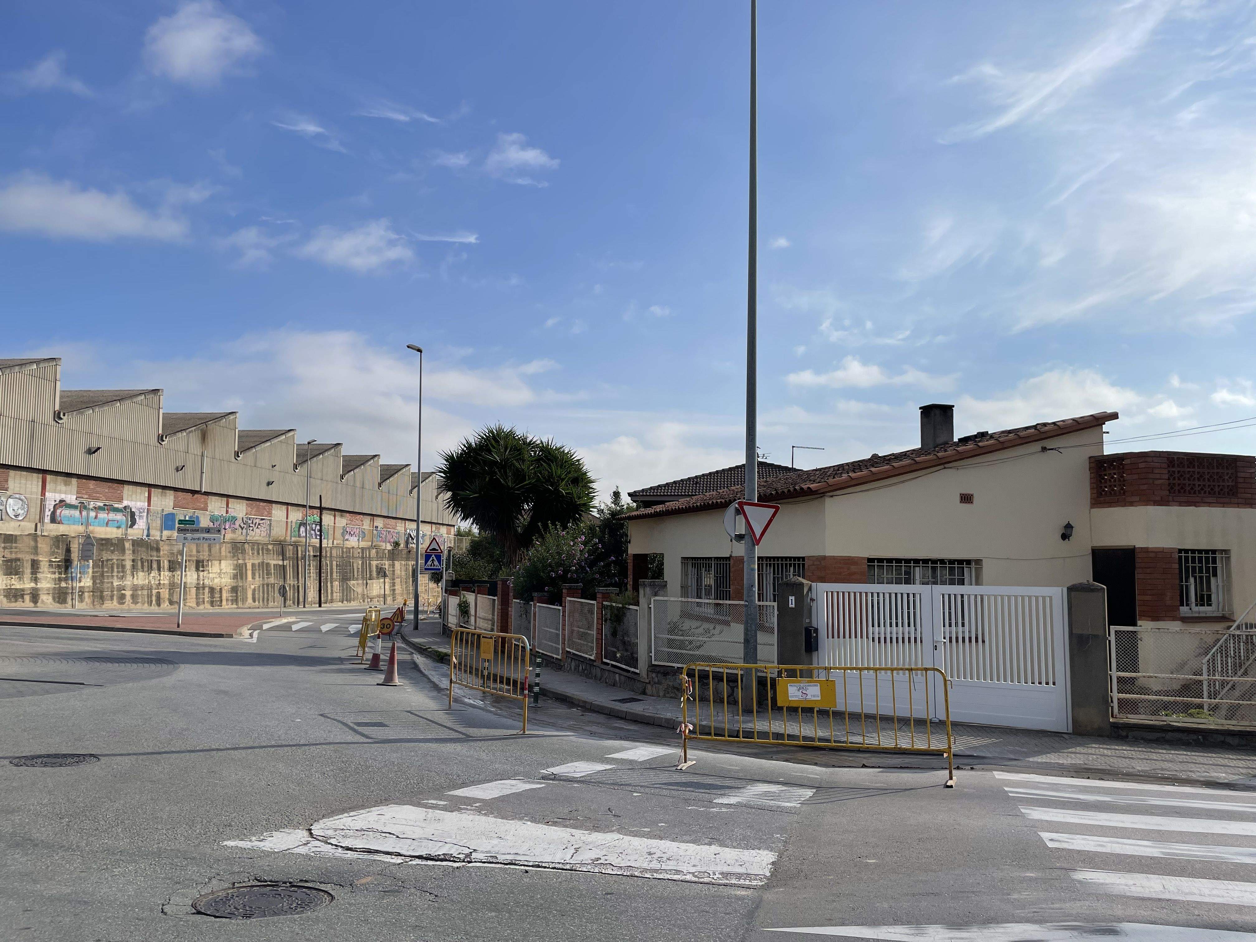 Els operaris han començat les obres al recorregut escolar del Rivo Rubeo. FOTO: Redacció
