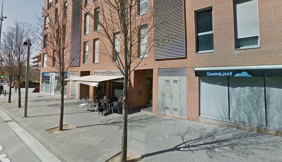 Robatori a una cafeteria de Rubí. FOTO: Google Maps 