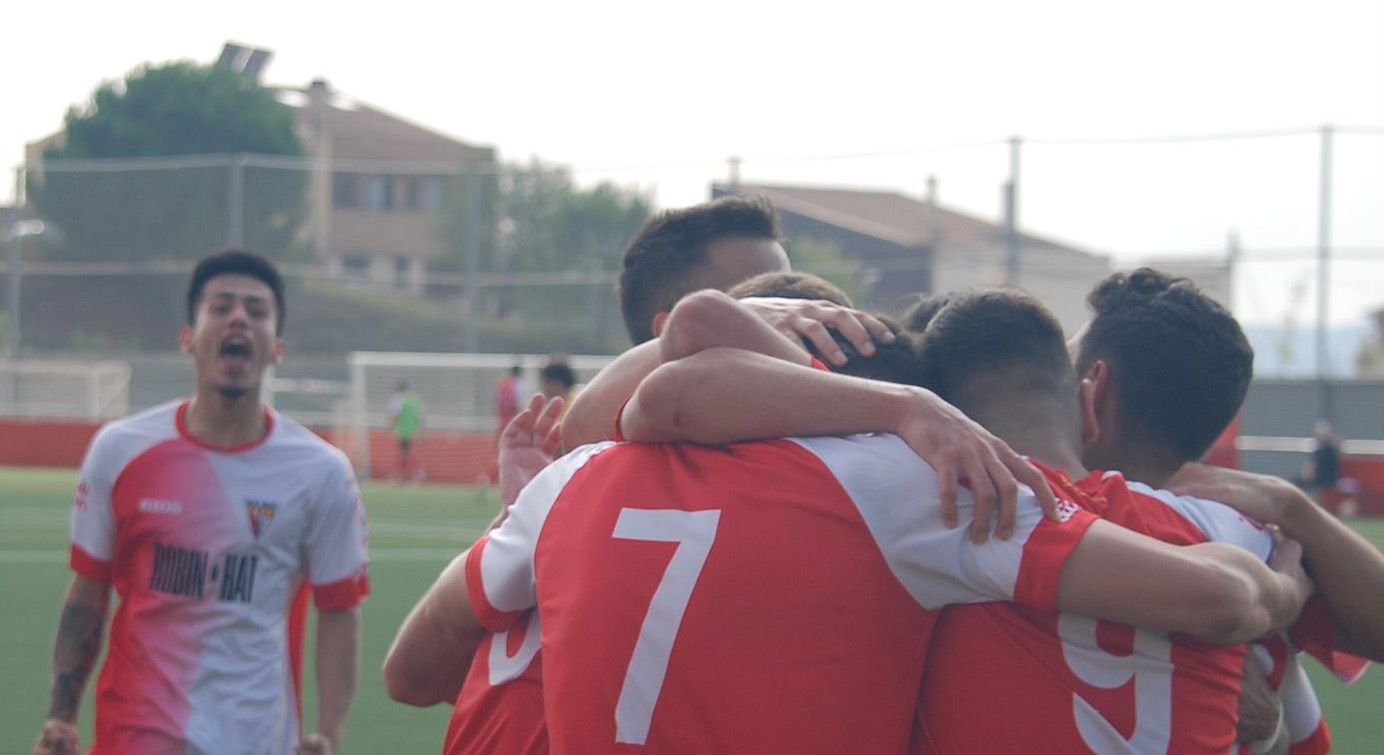 Empat aquest cap de setmana entre la Unió Esportiva Rubí i l'Horta. FOTO: Eric Sales