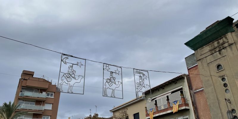 Llums de Nadal a la plaça Catalunya. FOTO: NHS