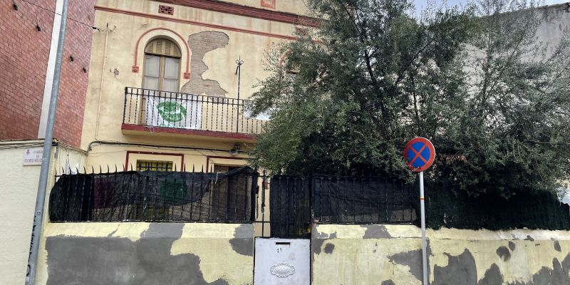 Seu de la PAH de Rubí al carrer Plana de Can Bertran 19. FOTO: NHS