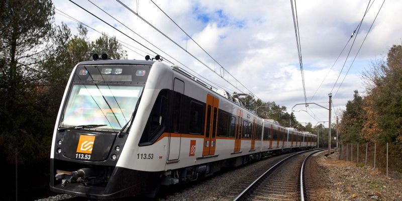Un dels trens de Ferrocarrils de la Generalitat de Catalunya. FOTO: Cedida