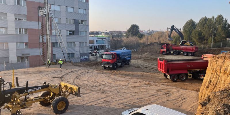 Les obres per construir un nou supermercat Lidl a l'avinguda de l'Electricitat de Rubí ja han començat. FOTO: NHS