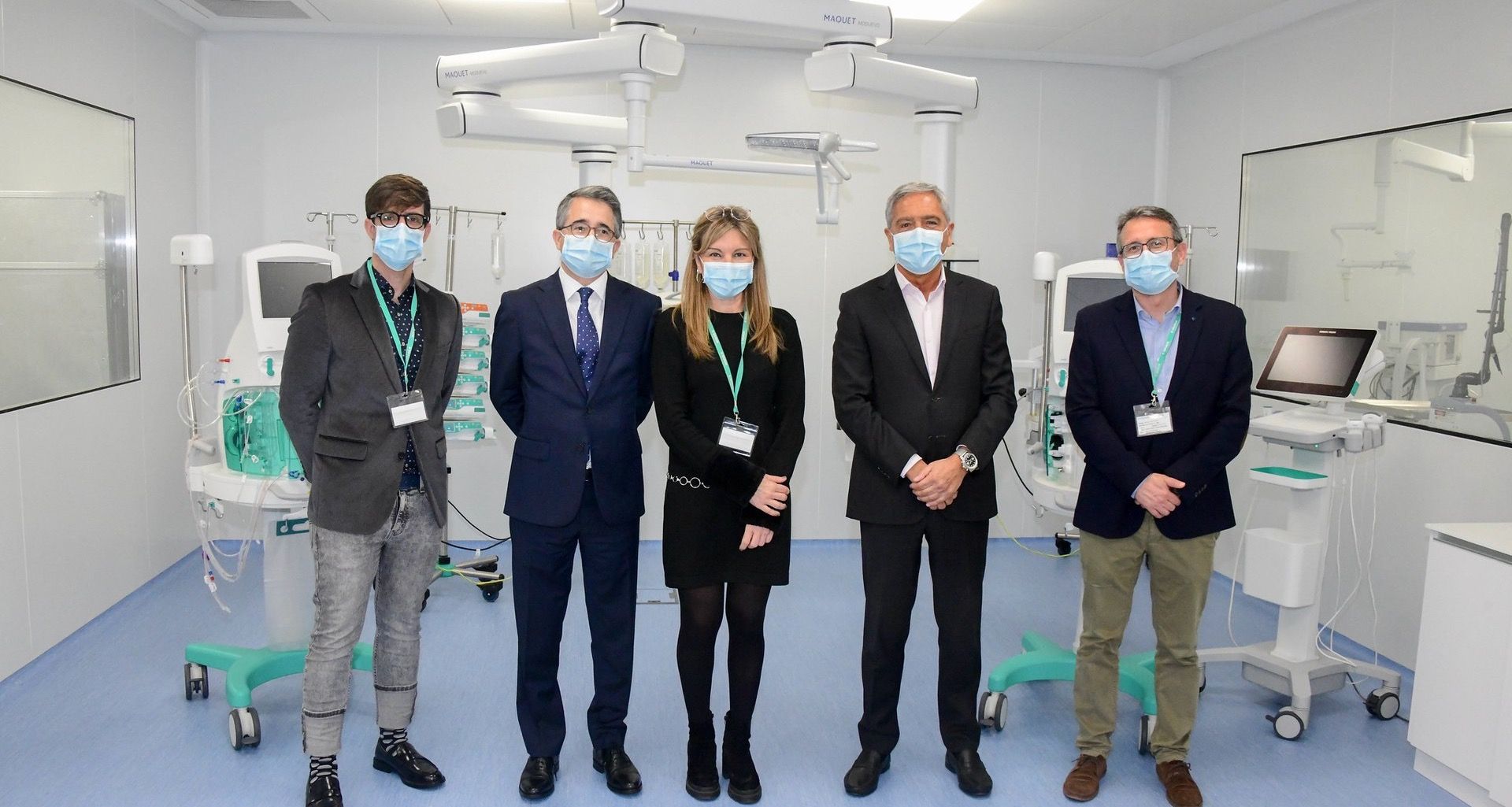 L'alcaldessa de Rubí, el tinent d’alcaldia, Moisés Rodríguez i el regidor de Serveis a l’Empresa, Rafael Güeto, han estat rebuts per Jesús Donado-Mazarrón i Antonio Jódar, conseller delegat i director d’assumptes corporatius de l’empresa. FOTO: Ajuntament